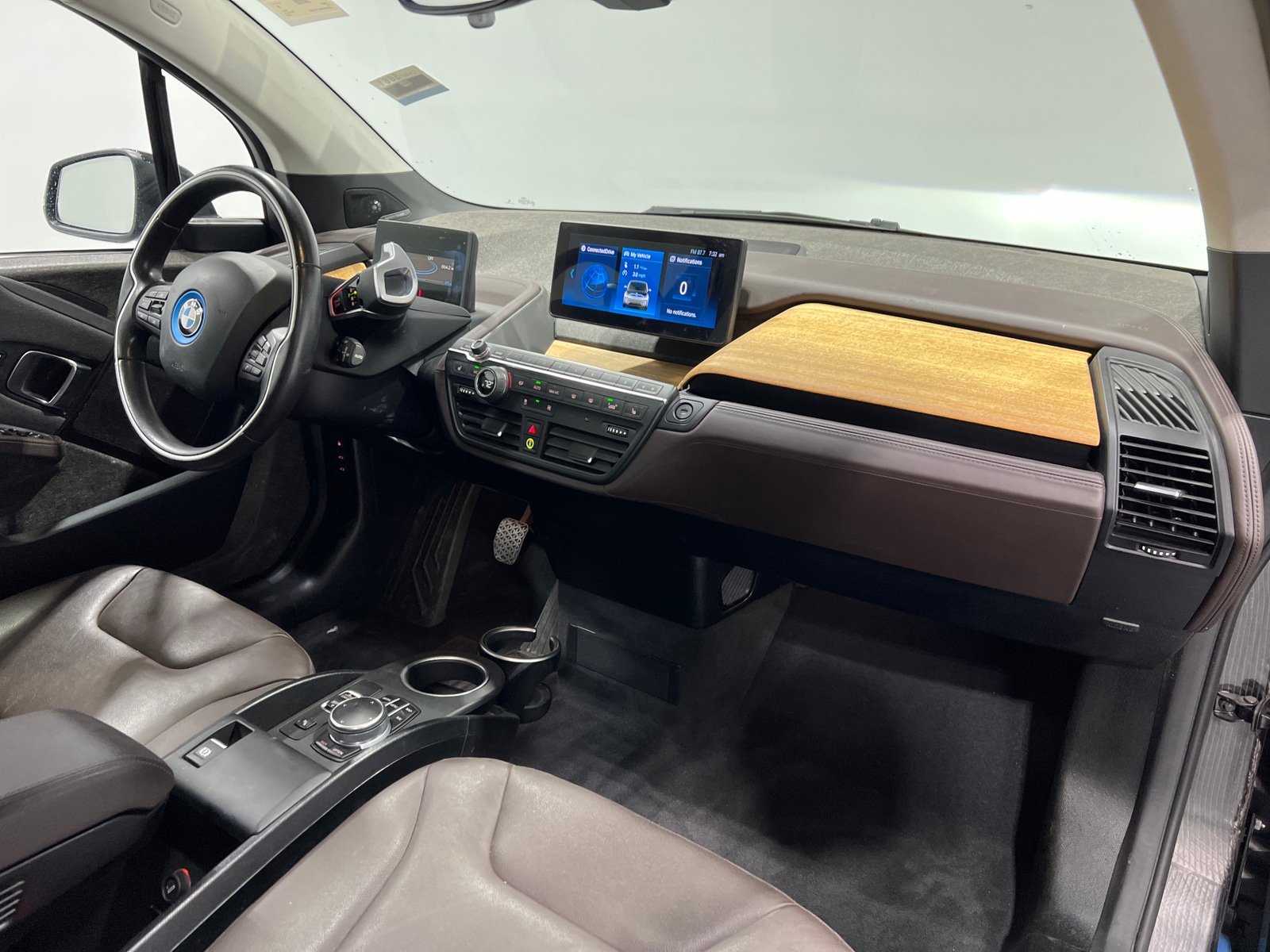 Thumbnail: 2020 BMW i3 - 3