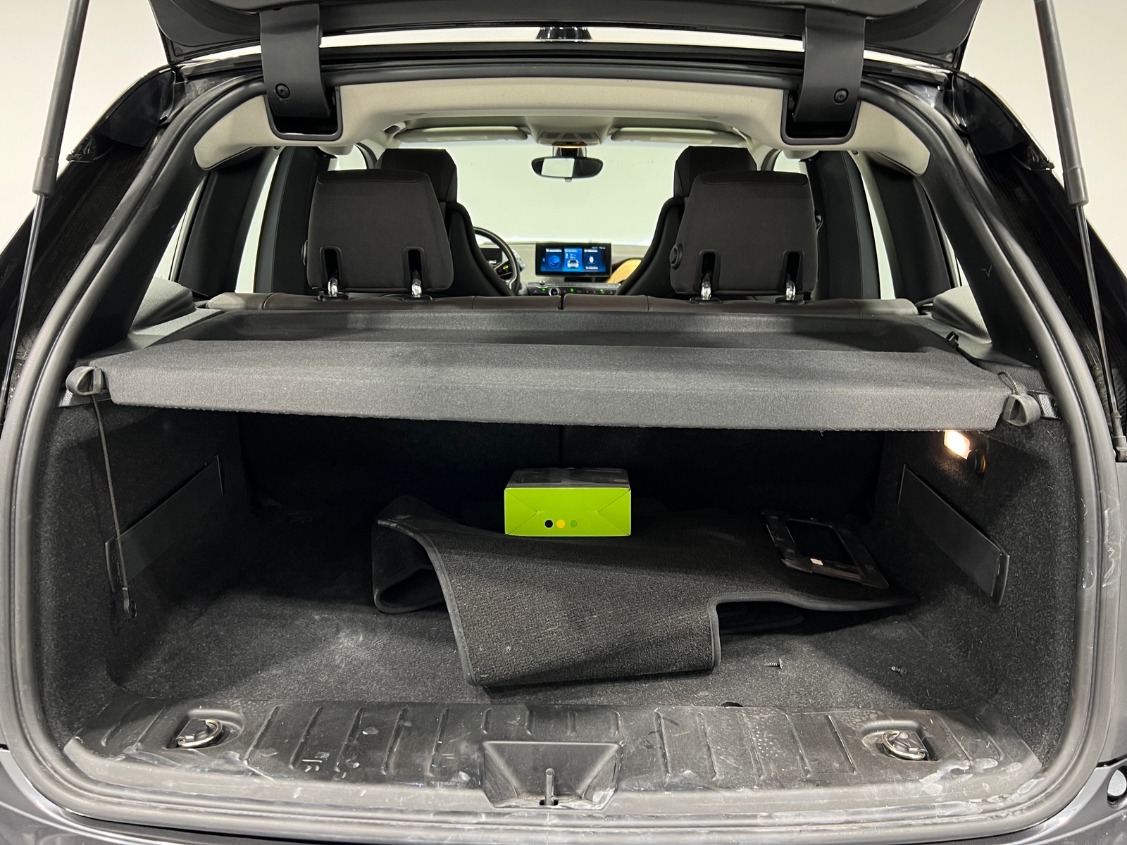 Thumbnail: 2020 BMW i3 - 7