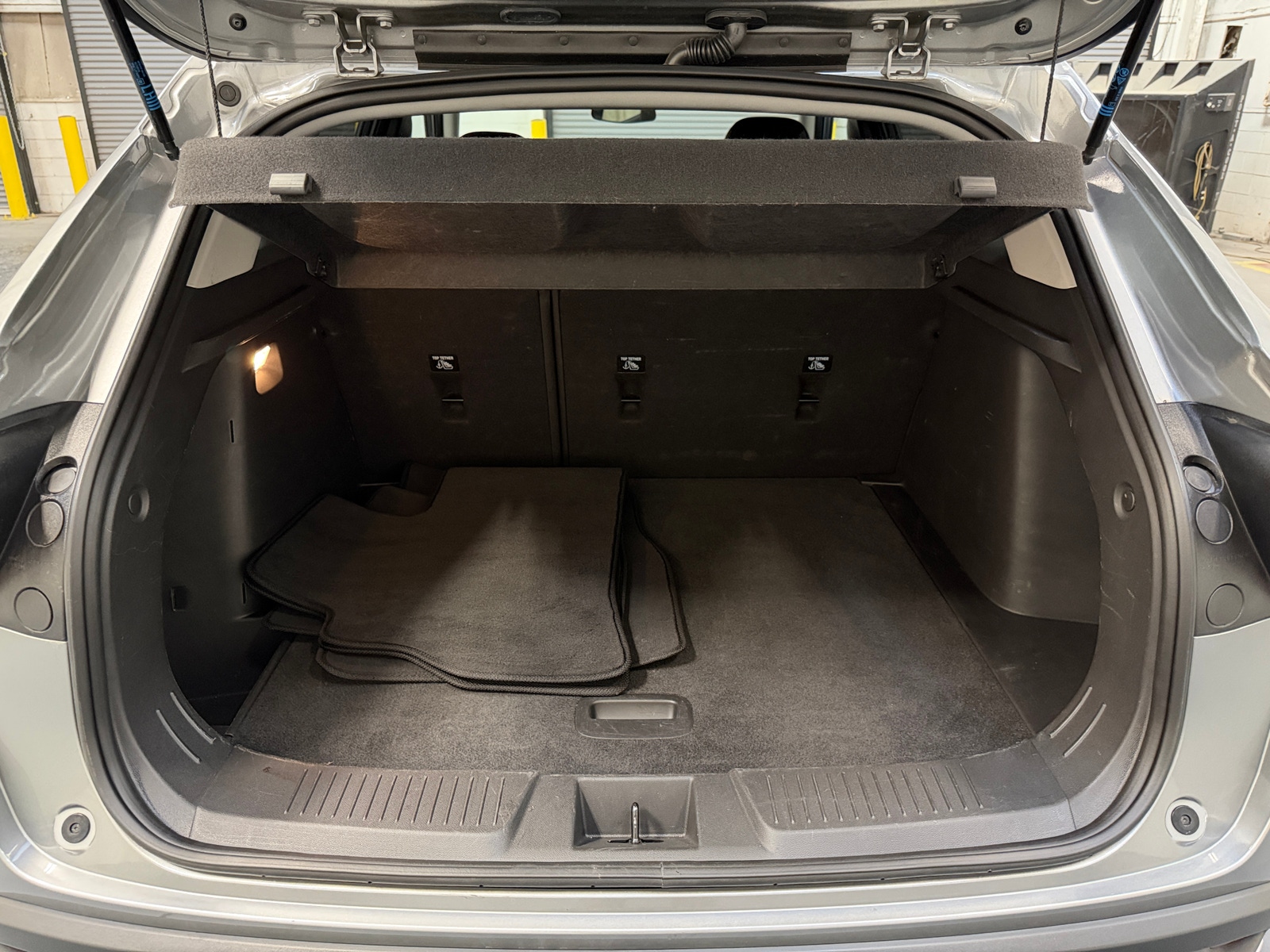 Thumbnail: 2025 Chevrolet Trax - 6