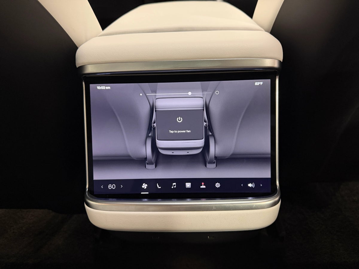 2025 Tesla Model S Long Range in Silver — photo 2