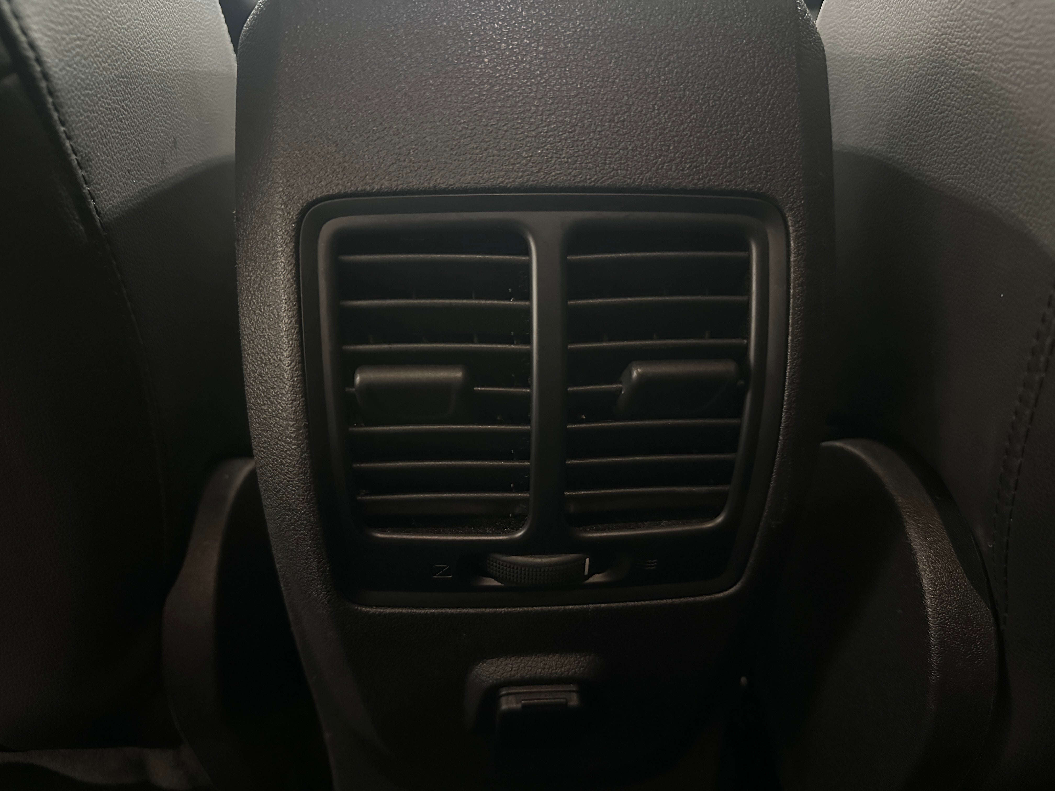 Used 2019 Ford Escape SEL with VIN 1FMCU9HD0KUA42060 for sale in South Chesterfield, VA