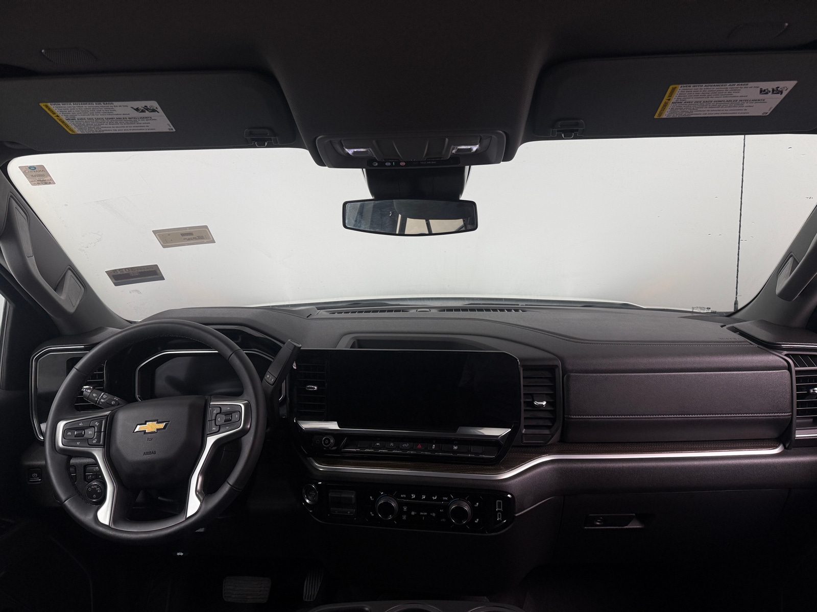 Thumbnail: 2026 Chevrolet Silverado 1500 - 3
