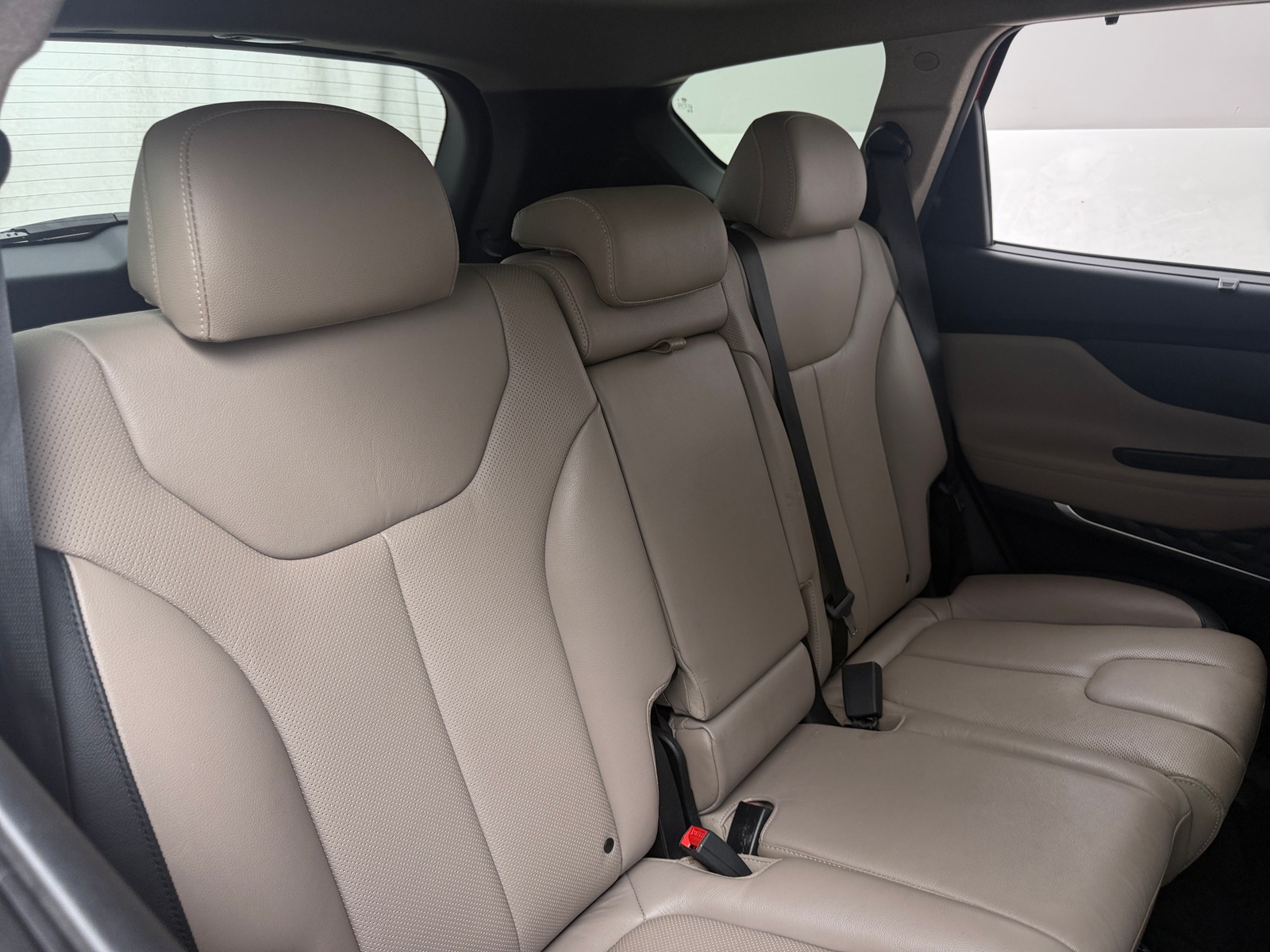 Thumbnail: 2020 Hyundai Santa Fe - 5