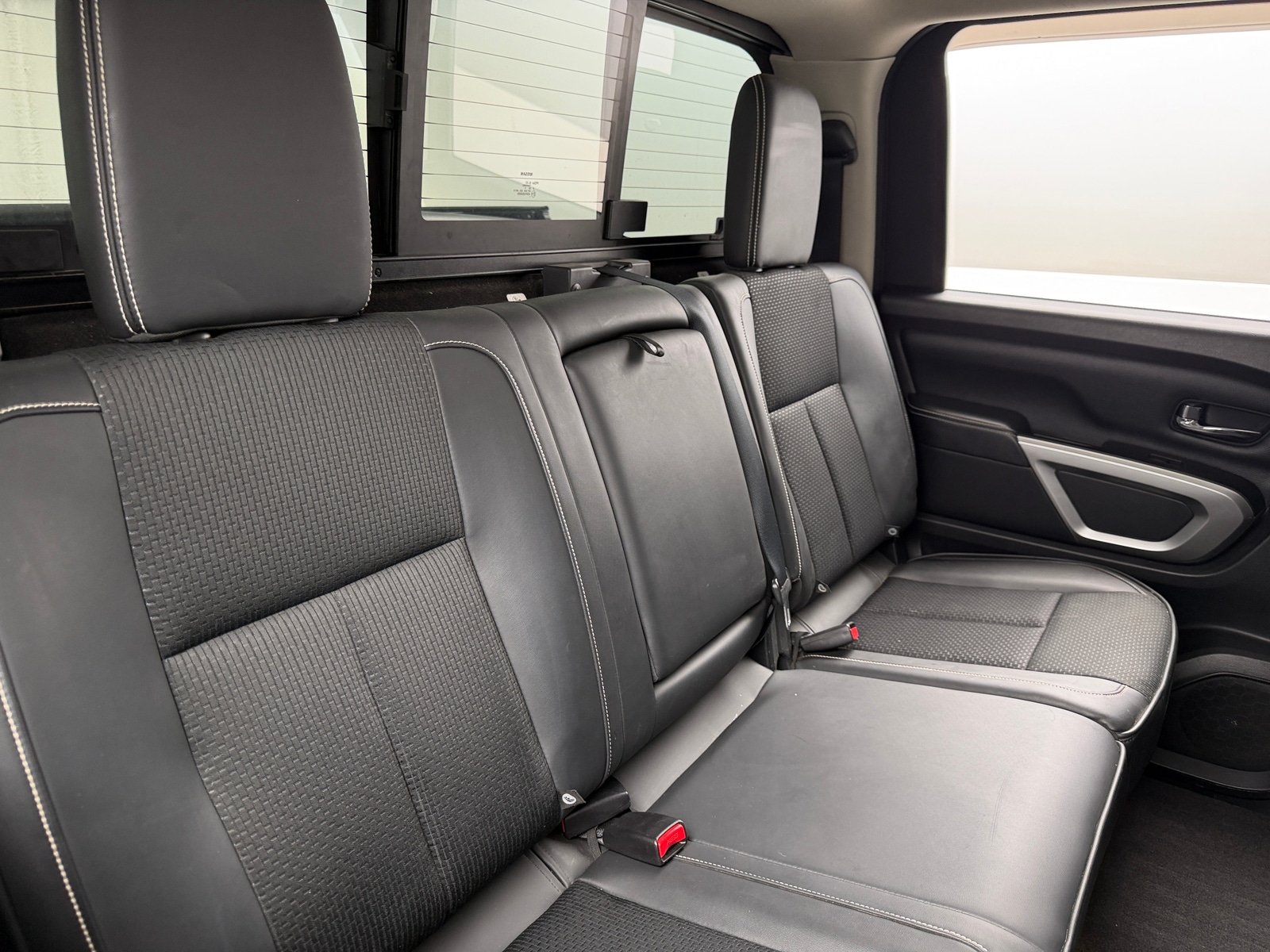 Thumbnail: 2016 Nissan Titan - 6