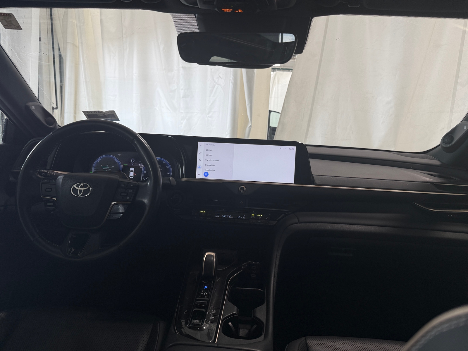 Thumbnail: 2024 Toyota Crown - 2