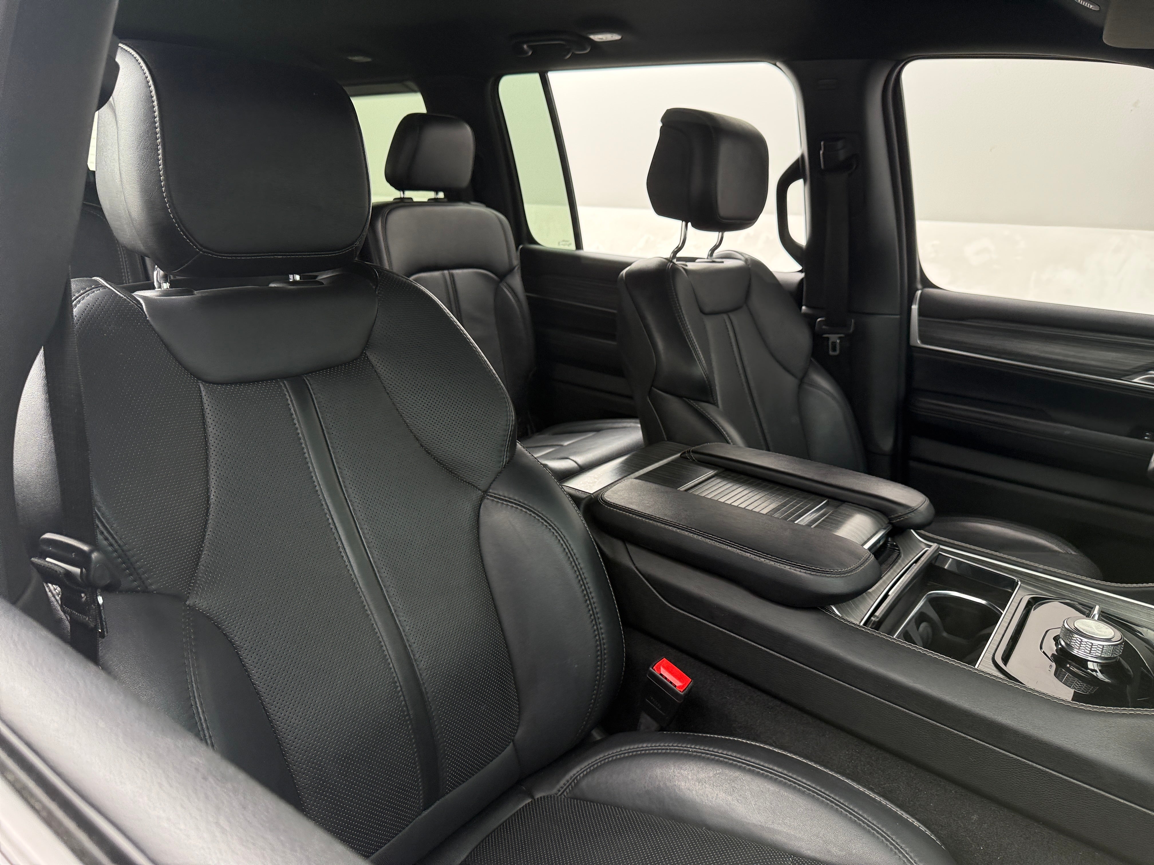 2024 Jeep Wagoneer