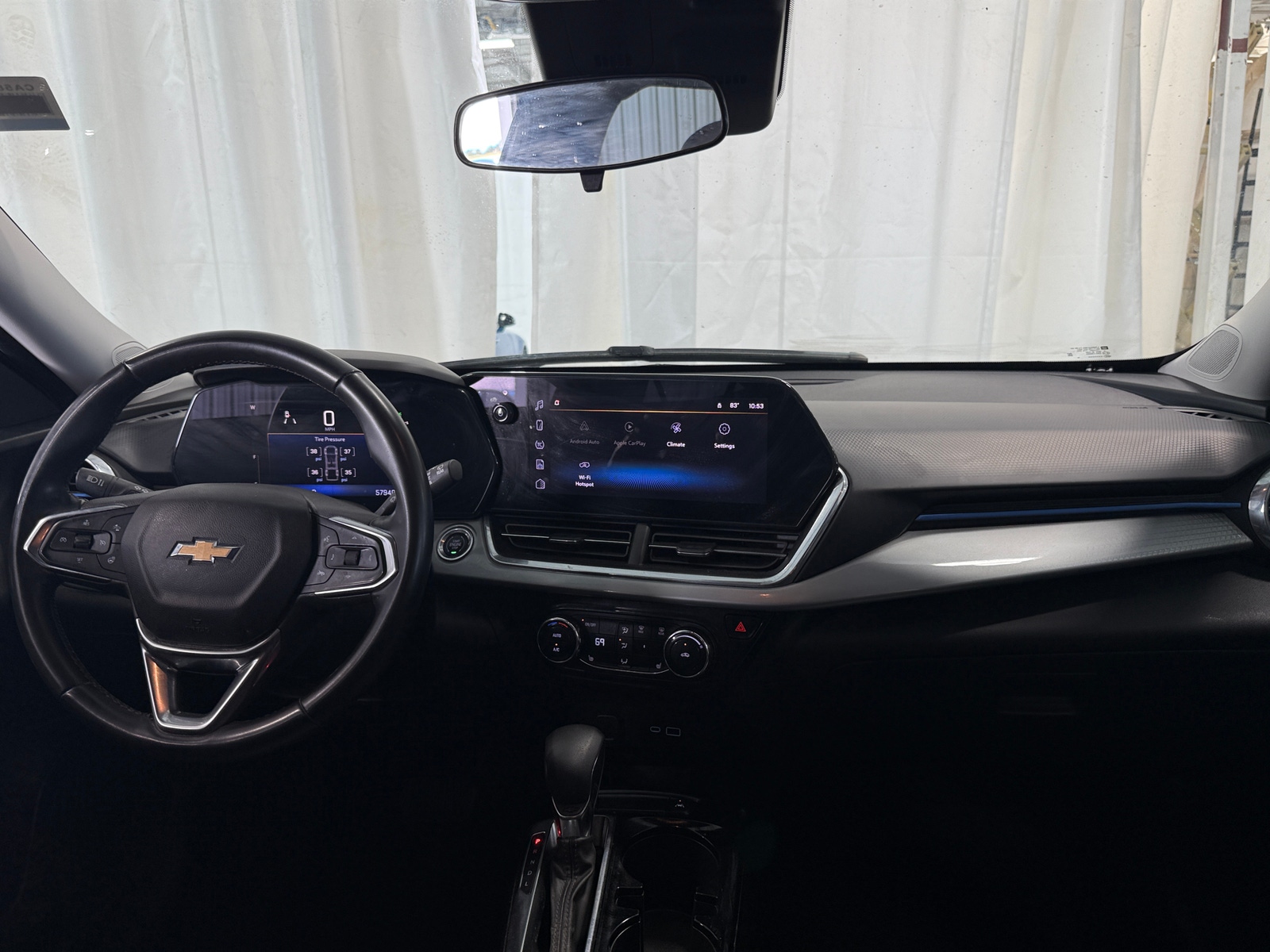 Thumbnail: 2024 Chevrolet Trax - 2