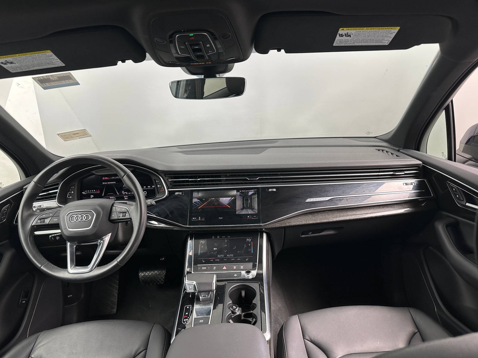 Thumbnail: 2023 Audi Q7 - 3