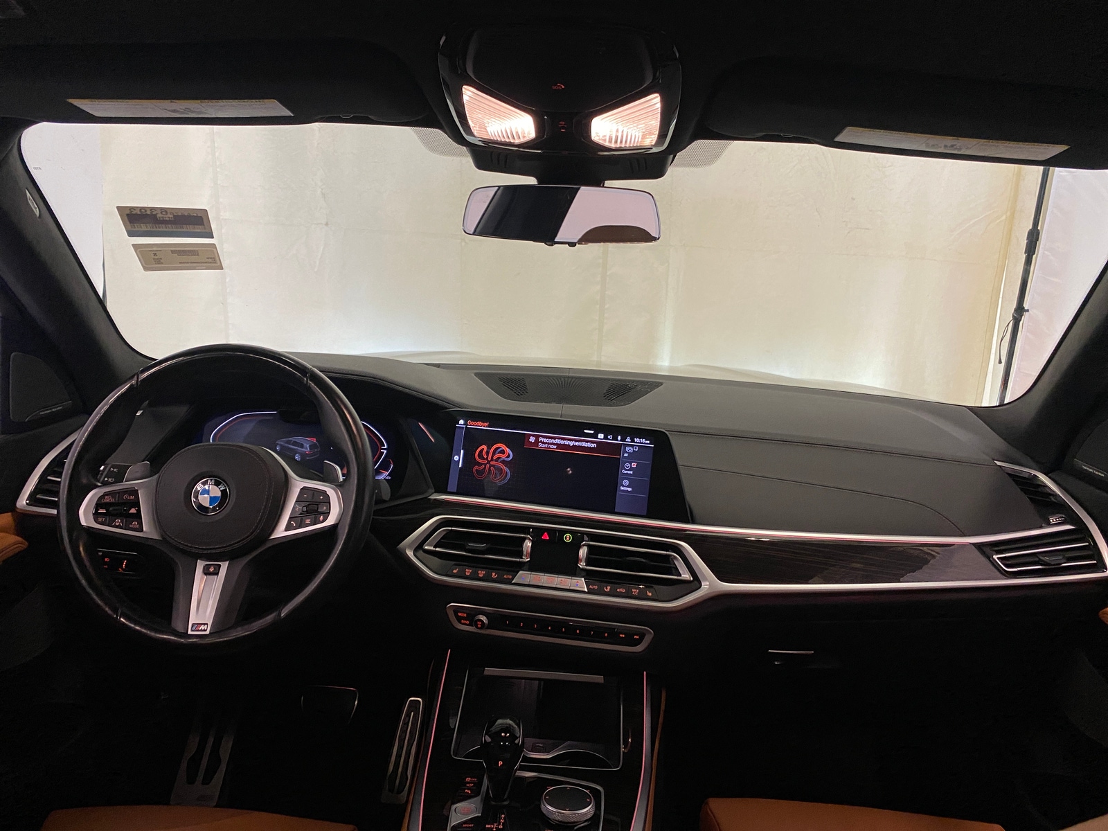 Thumbnail: 2021 BMW X7 - 2