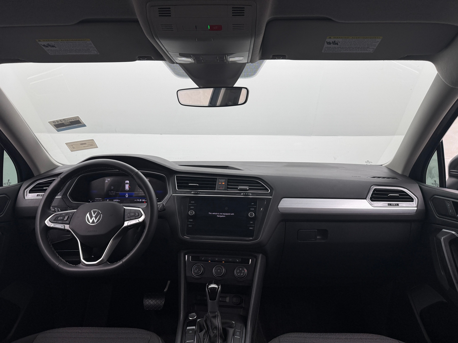 Thumbnail: 2024 Volkswagen Tiguan - 3