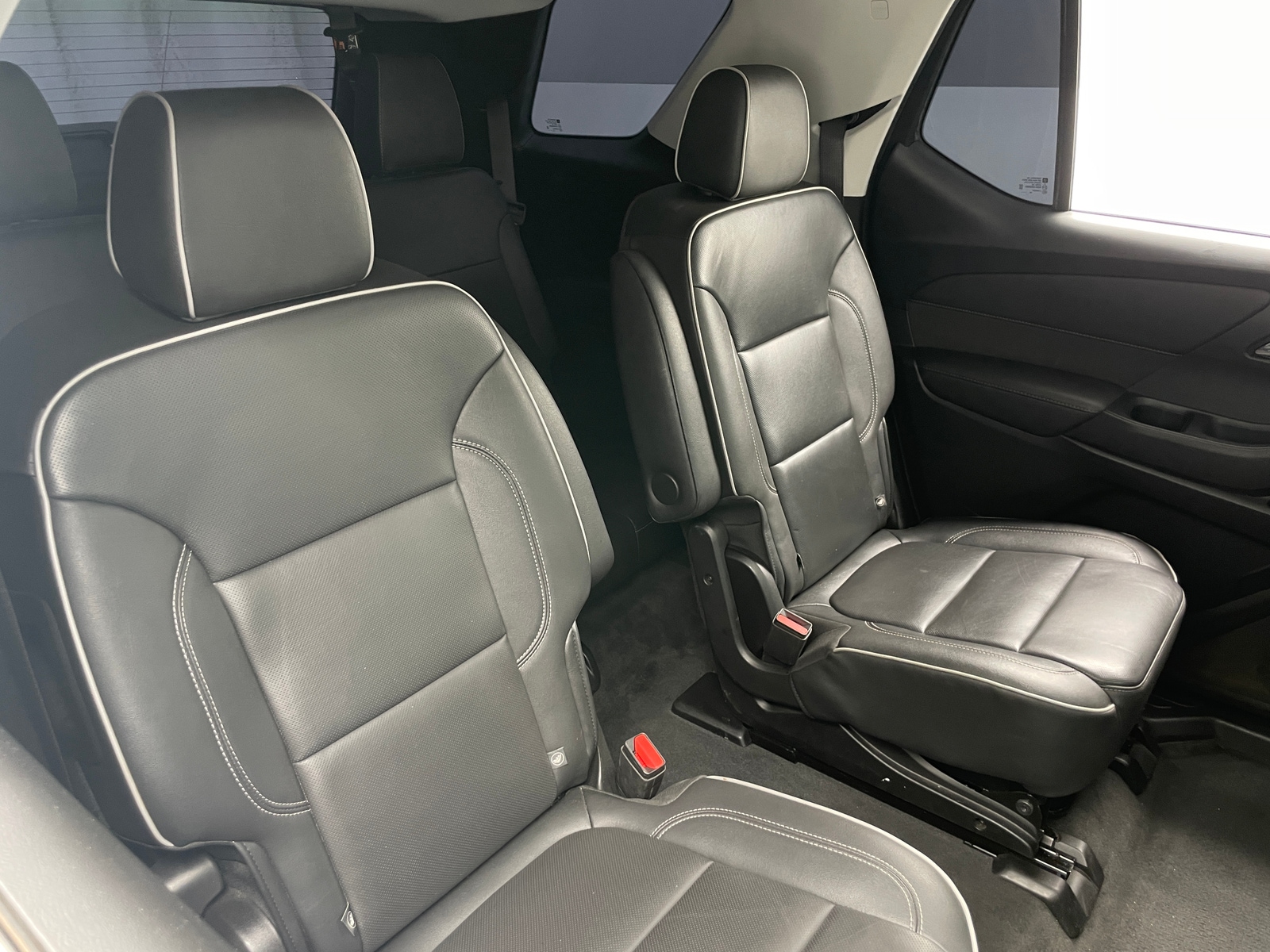 Thumbnail: 2021 Chevrolet Traverse - 5