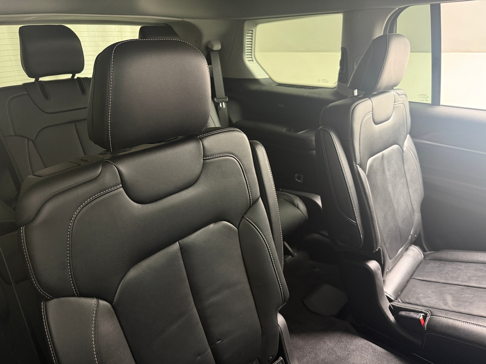 Thumbnail: 2021 Jeep Grand Cherokee L - 5