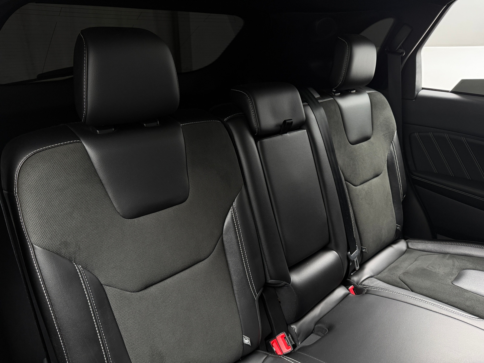 Thumbnail: 2019 Ford Edge - 5