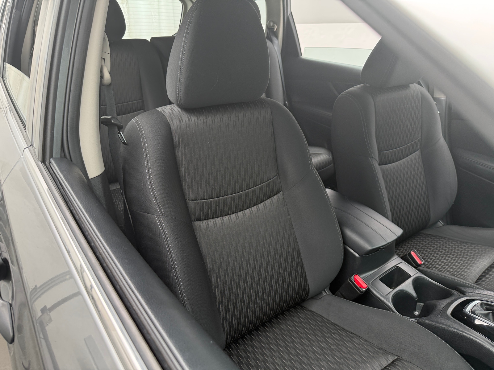 Thumbnail: 2018 Nissan Rogue - 2