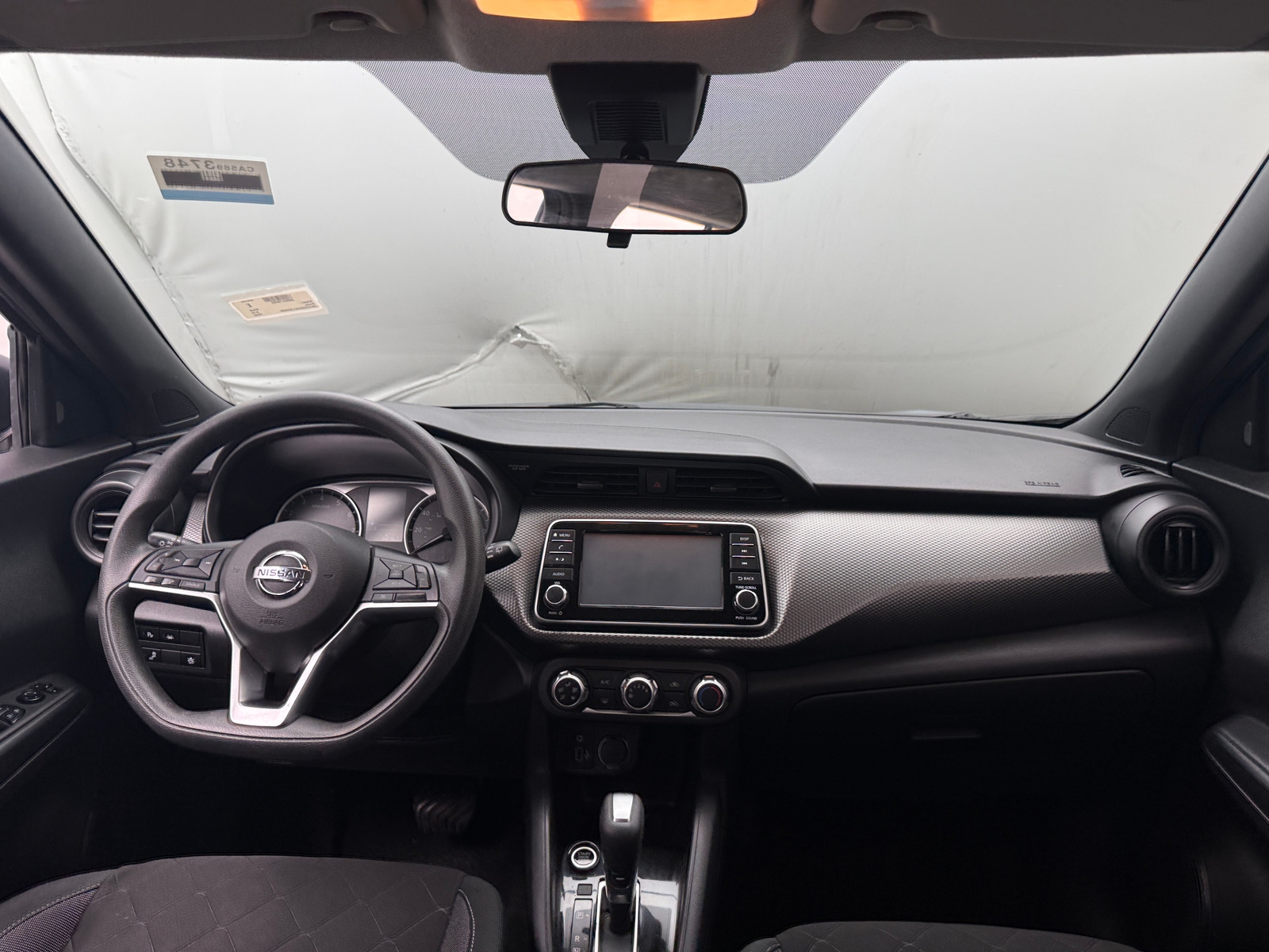 Thumbnail: 2020 Nissan Kicks - 3