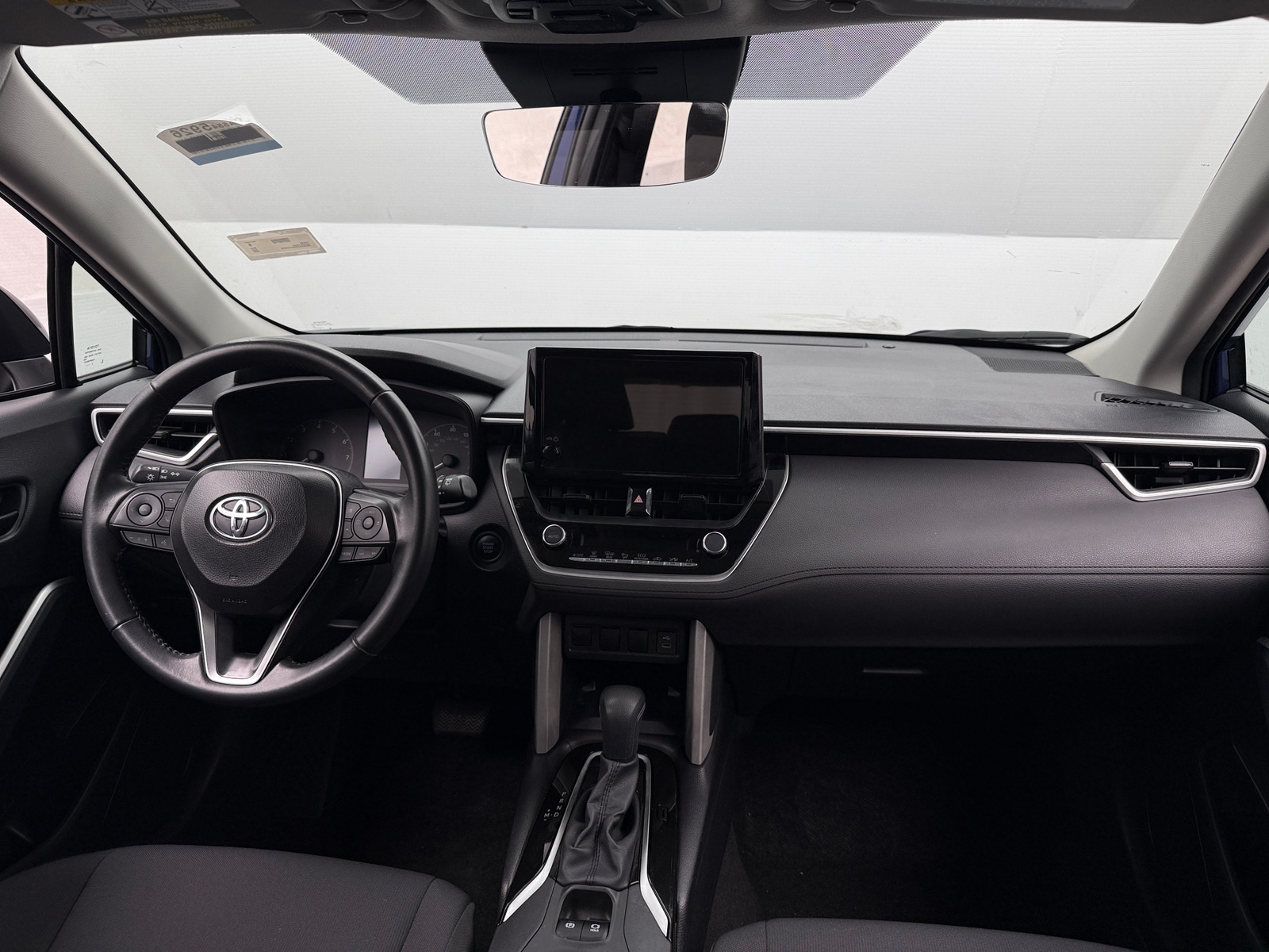 Thumbnail: 2025 Toyota Corolla Cross - 3