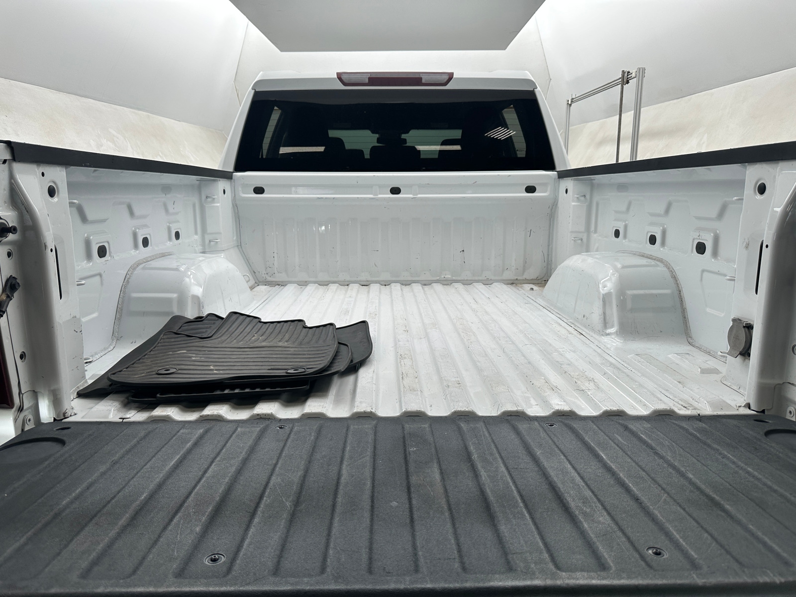 Thumbnail: 2023 Chevrolet Silverado 1500 - 7