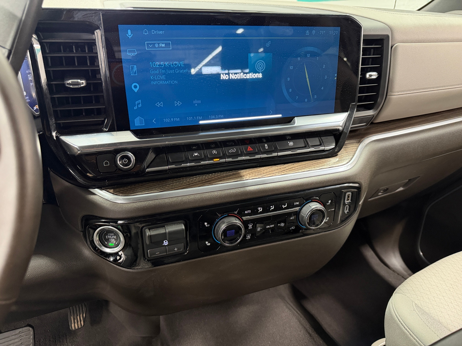 Thumbnail: 2026 Chevrolet Silverado 1500 - 4