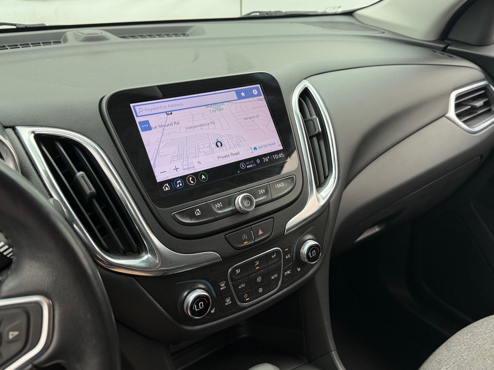 Thumbnail: 2022 Chevrolet Equinox - 4