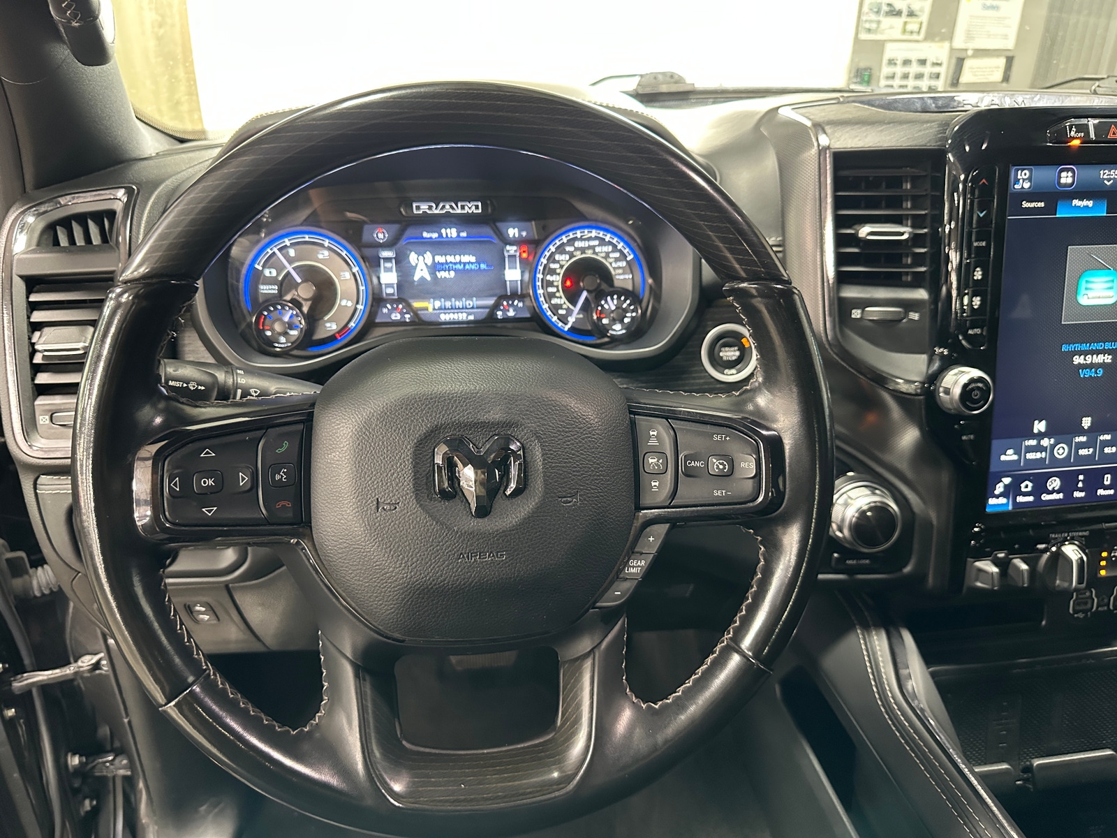 Thumbnail: 2022 RAM 1500 - 4