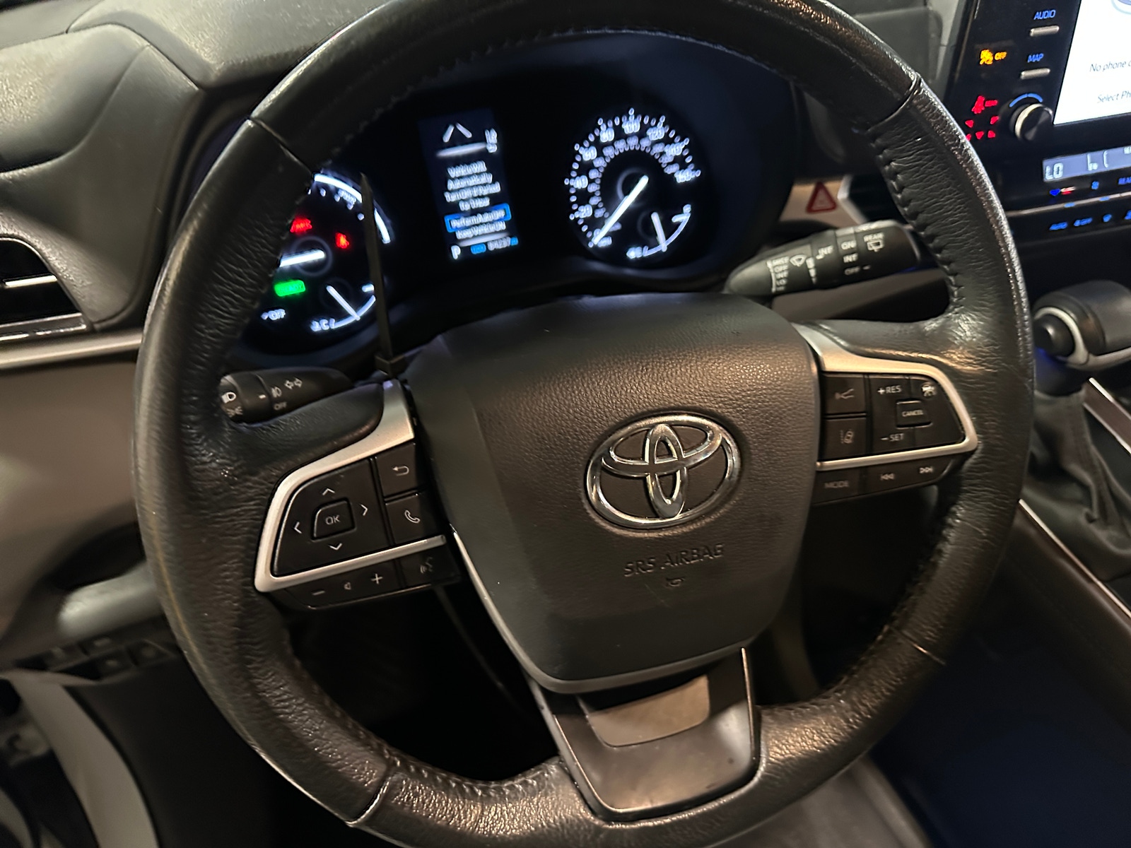 Thumbnail: 2024 Toyota Sienna - 4