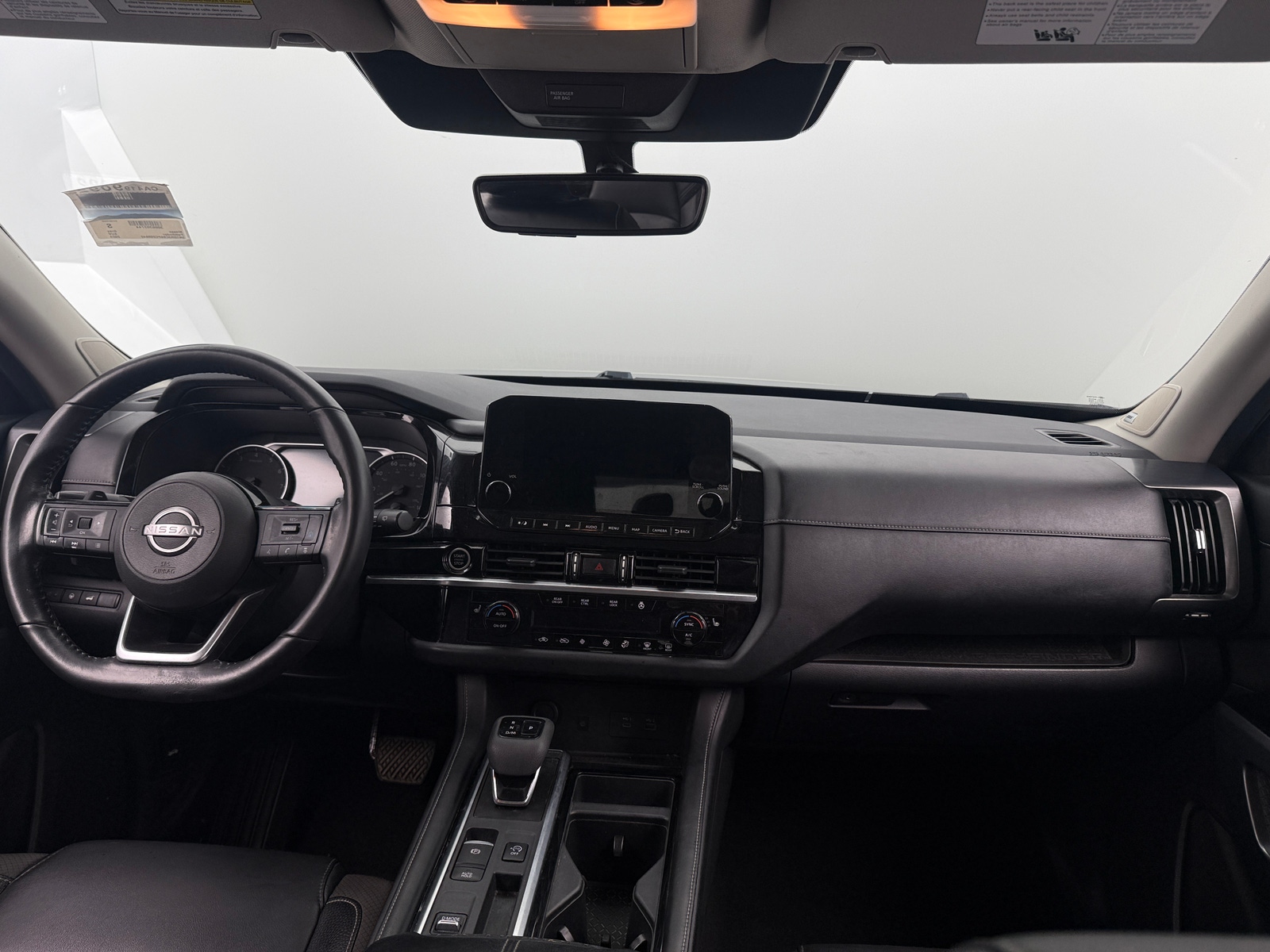Thumbnail: 2023 Nissan Pathfinder - 2