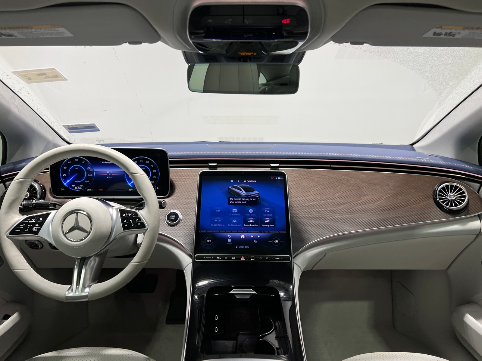 Thumbnail: 2023 Mercedes-Benz EQE - 2