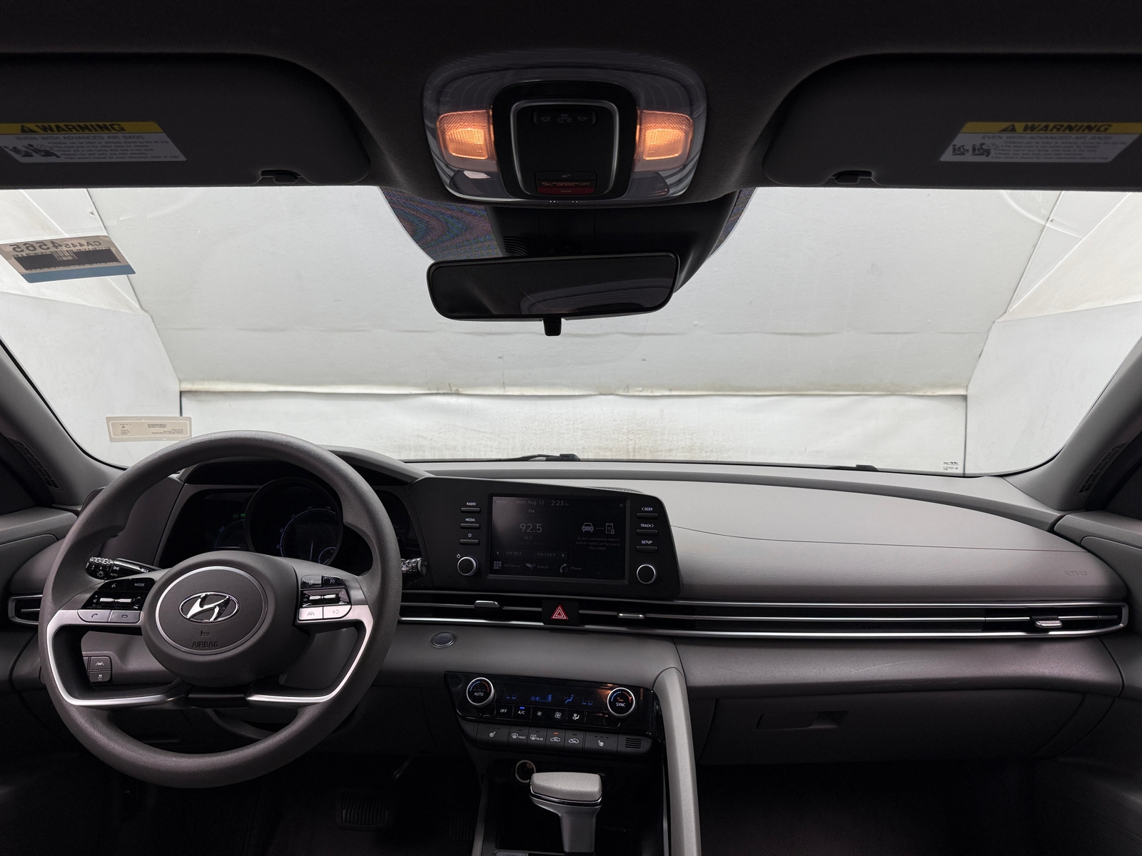 Thumbnail: 2023 Hyundai Elantra - 3