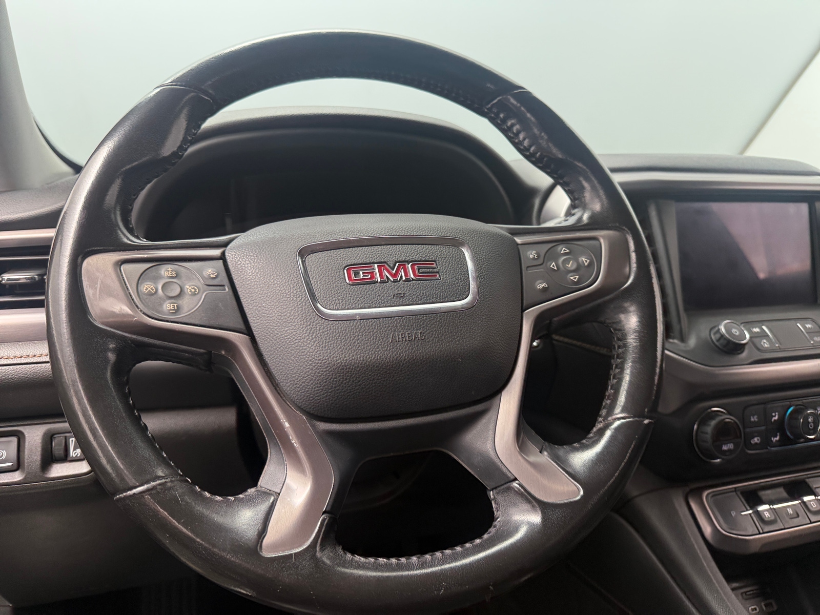 Thumbnail: 2021 GMC Acadia - 4