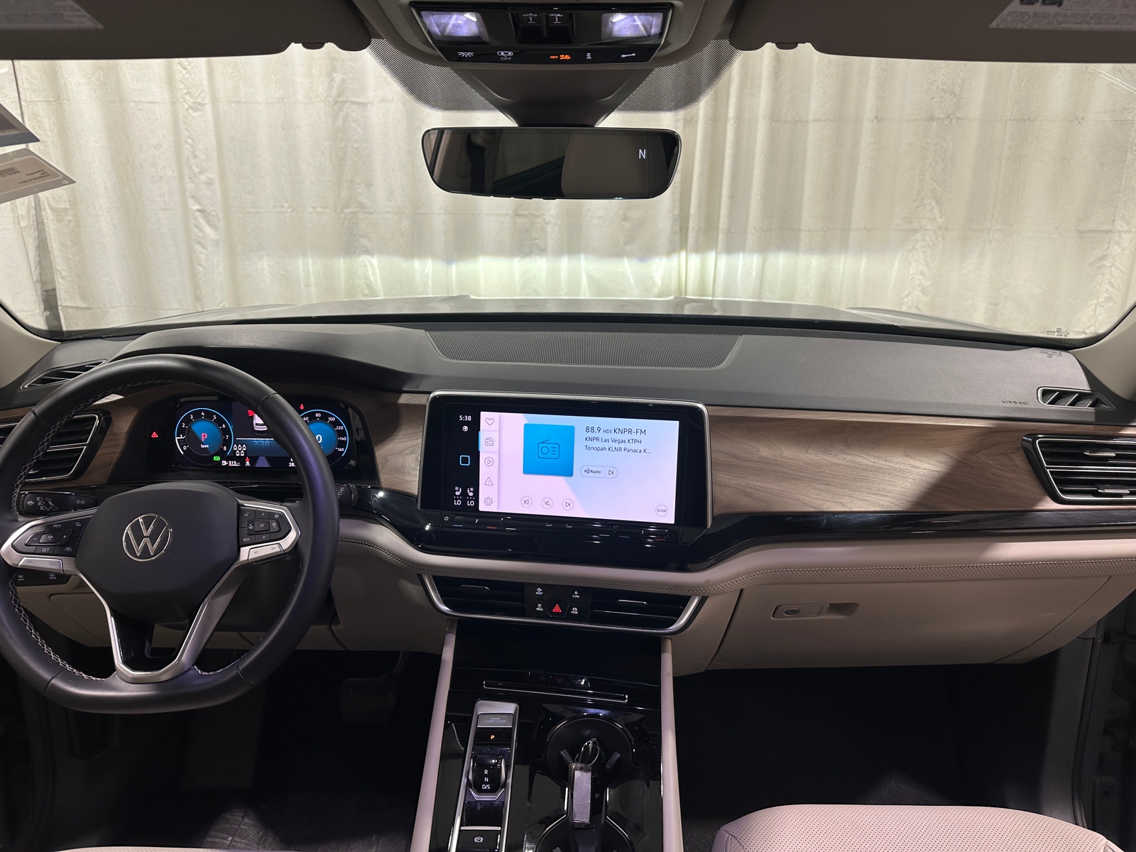 Thumbnail: 2026 Volkswagen Atlas - 2