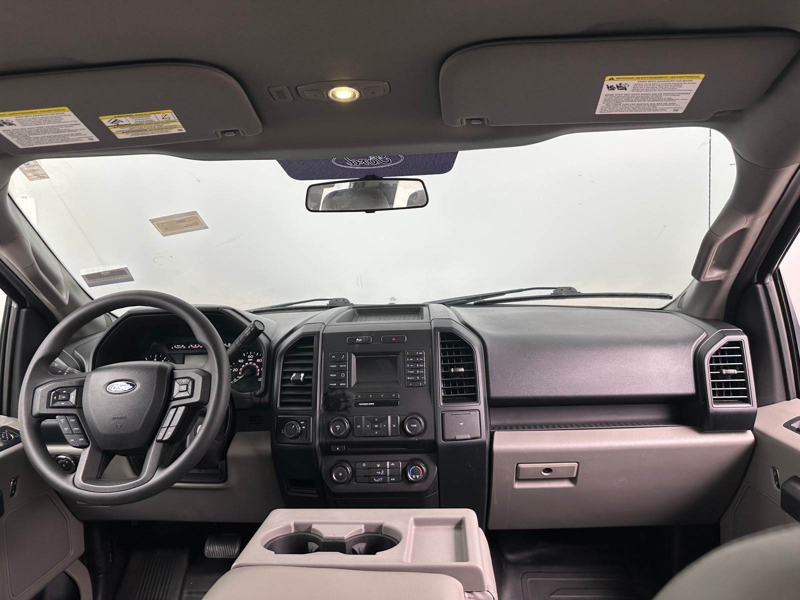 Thumbnail: 2015 Ford Econoline - 3