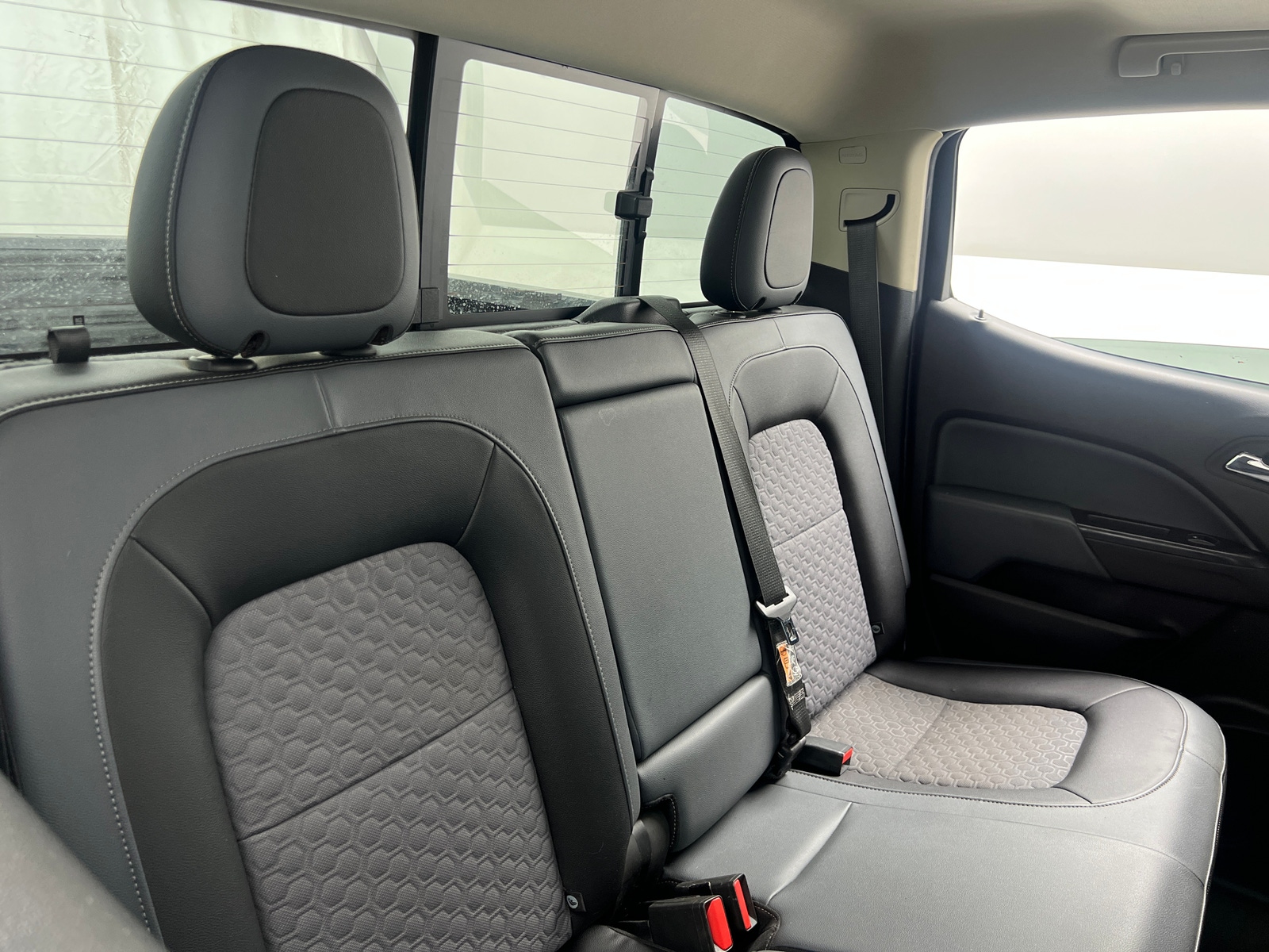 Thumbnail: 2017 Chevrolet Colorado - 5