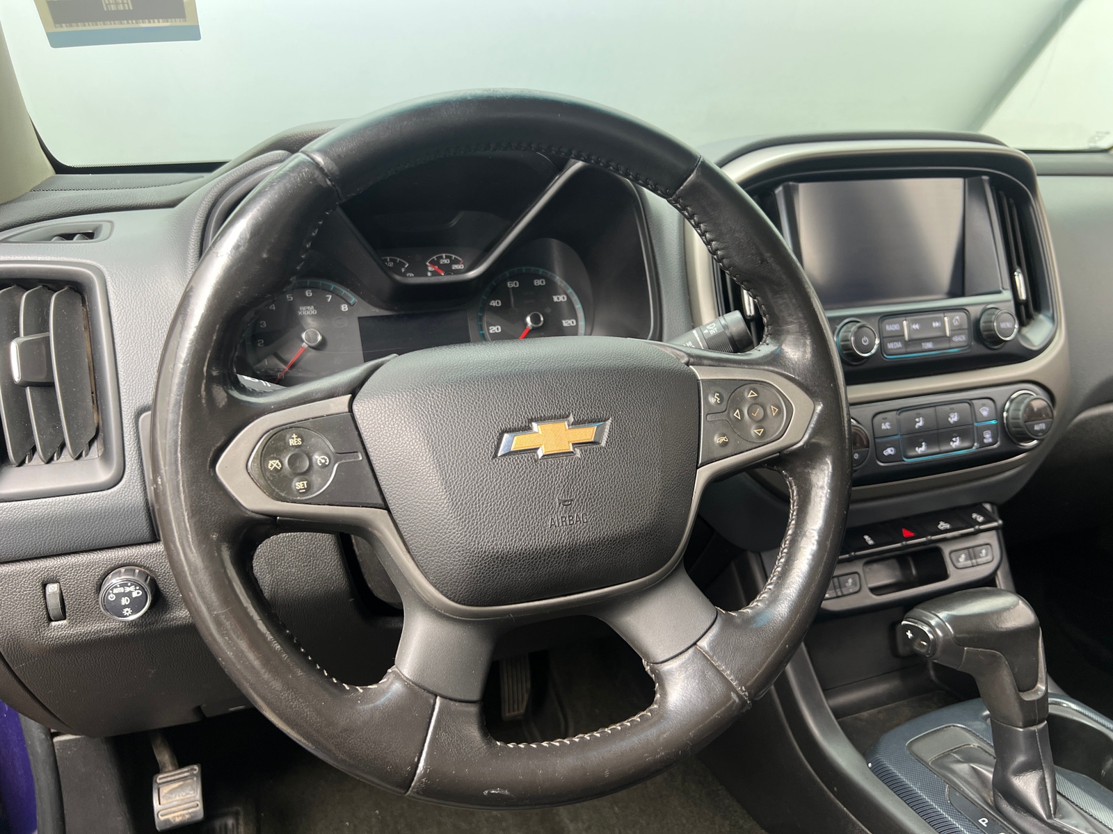 Thumbnail: 2017 Chevrolet Colorado - 4