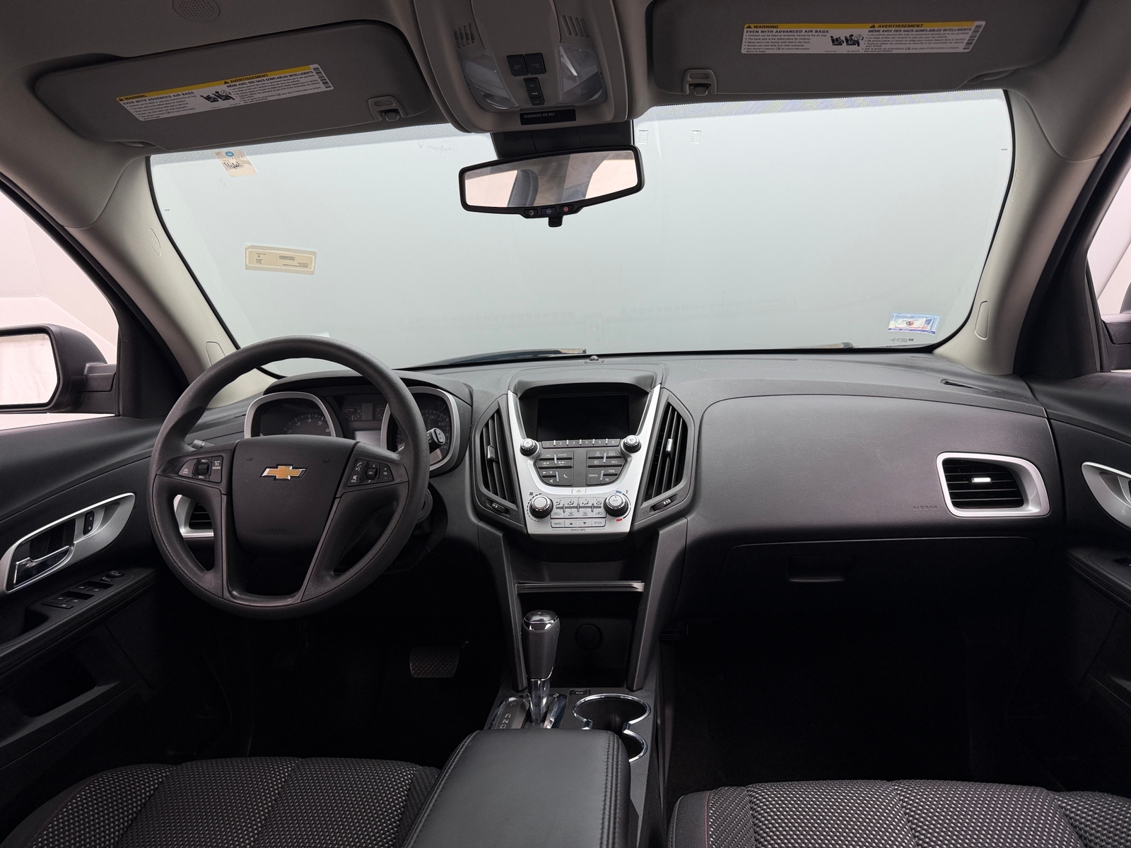 Thumbnail: 2017 Chevrolet Equinox - 3