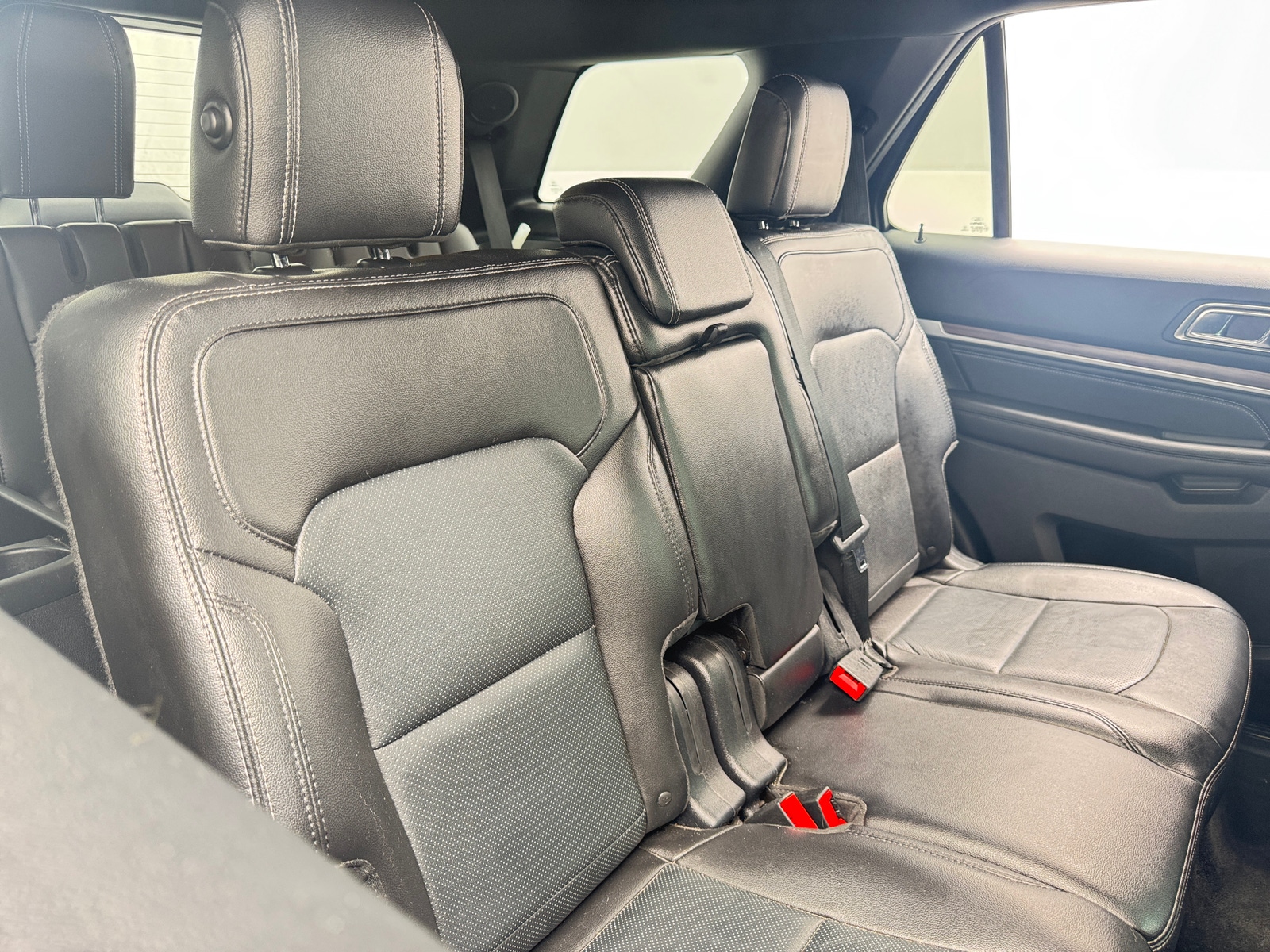 Thumbnail: 2017 Ford Explorer - 5
