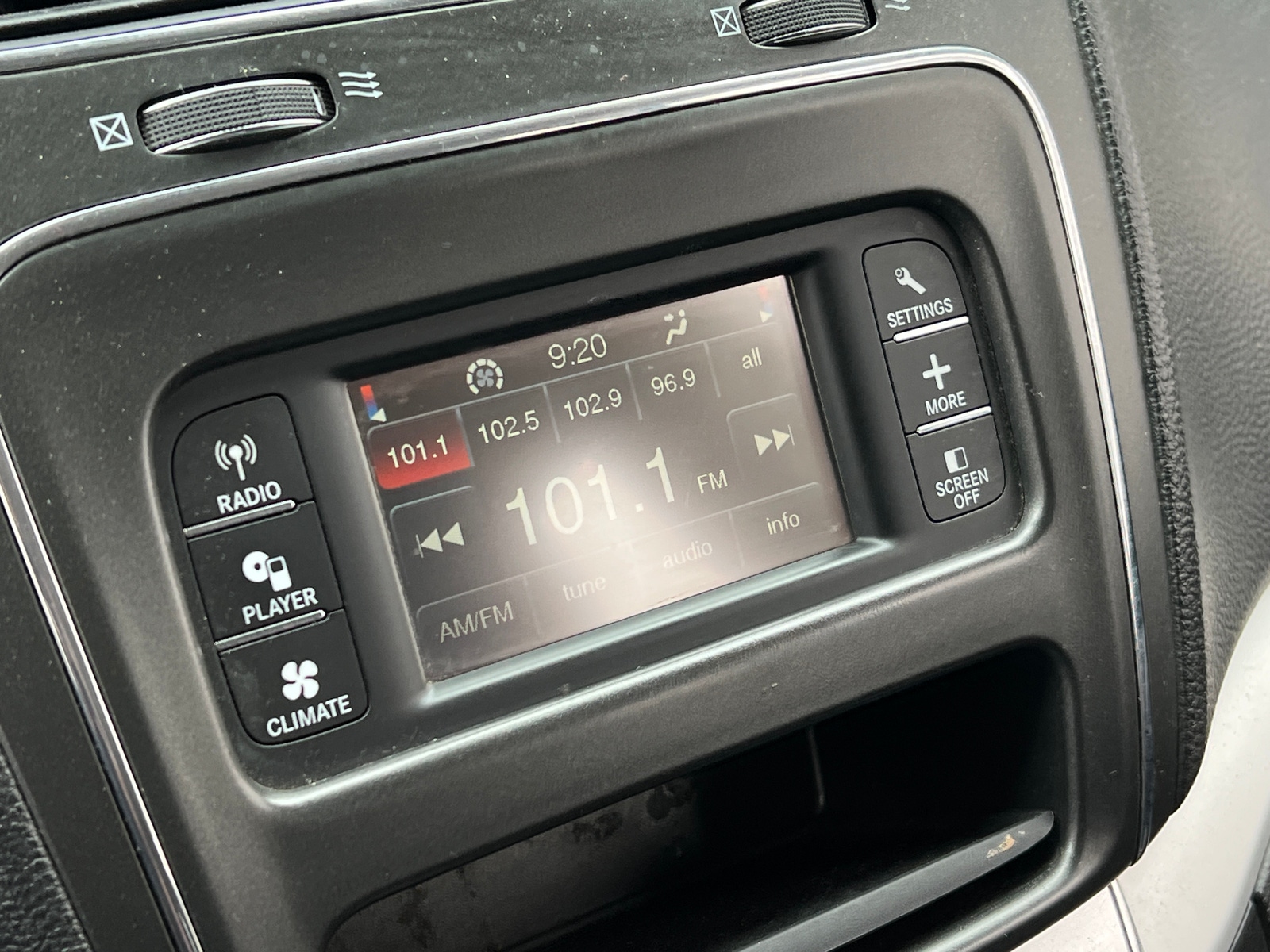 Thumbnail: 2019 Dodge Journey - 4