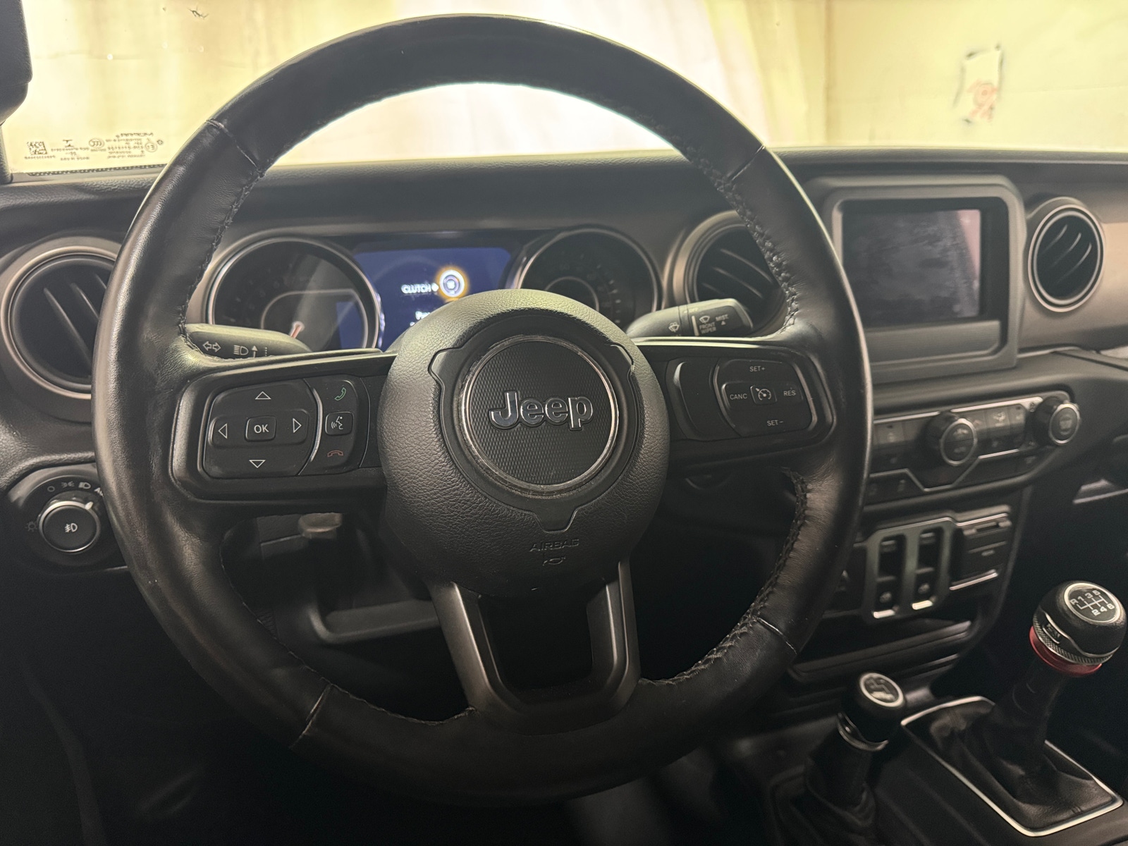Thumbnail: 2021 Jeep Wrangler - 5