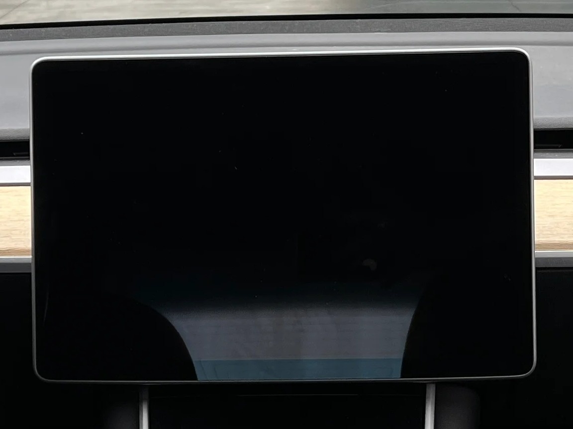 Thumbnail: 2018 Tesla Model 3 - 3