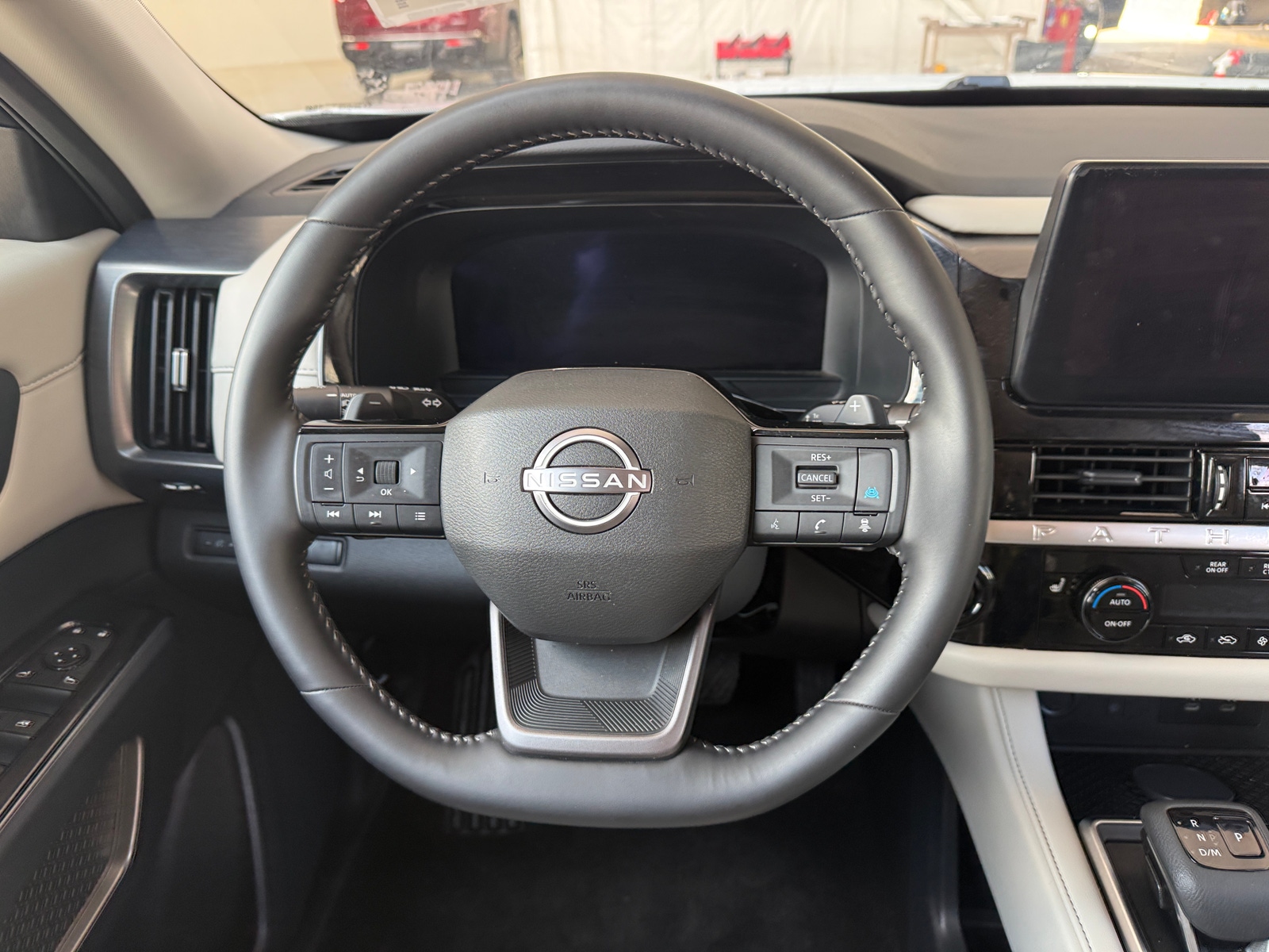 Thumbnail: 2026 Nissan Pathfinder - 4