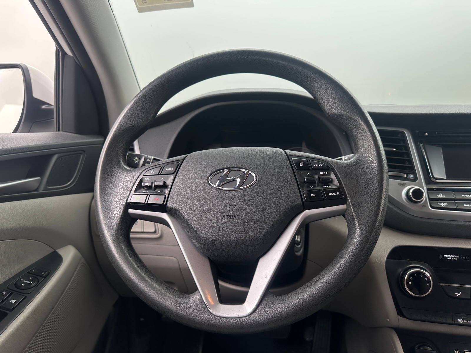 Thumbnail: 2017 Hyundai Tucson - 5