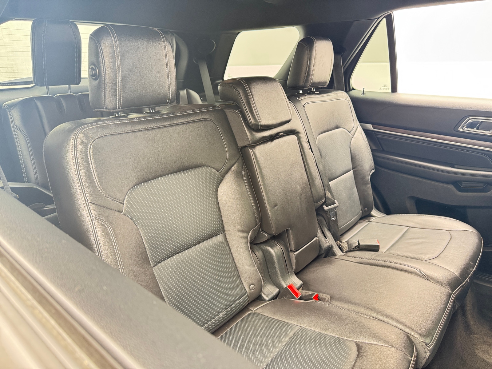 Thumbnail: 2018 Ford Explorer - 5