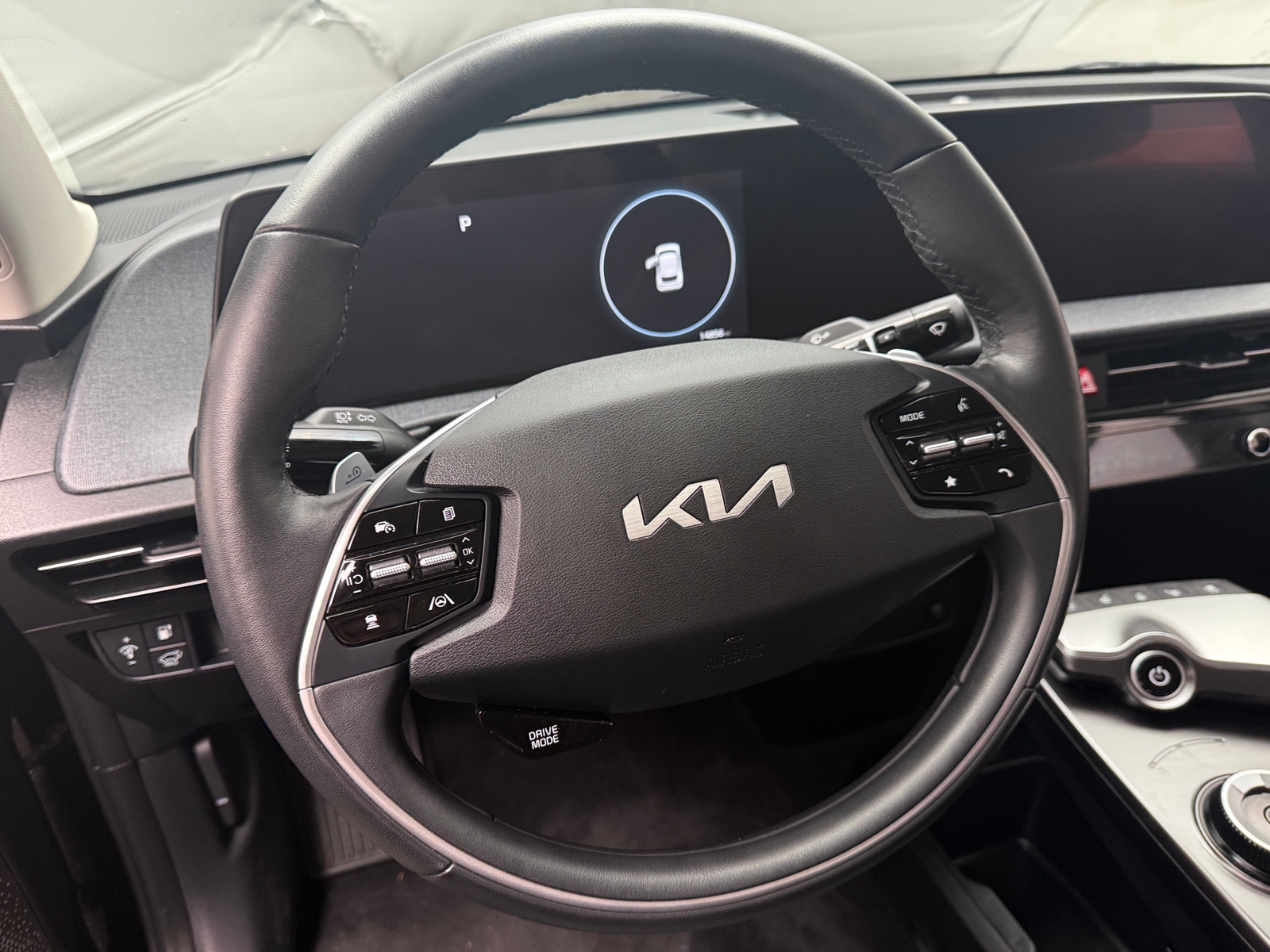 Thumbnail: 2023 Kia EV6 - 4