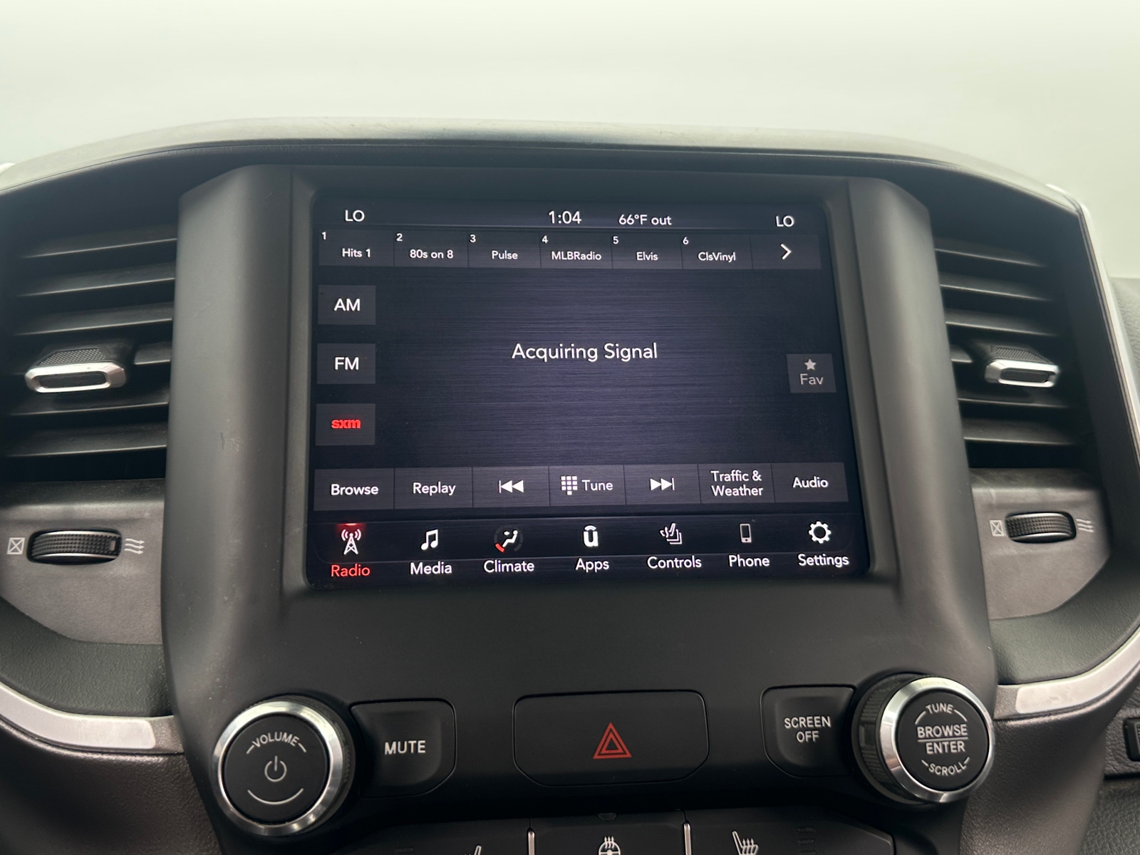 Thumbnail: 2020 RAM 1500 - 4
