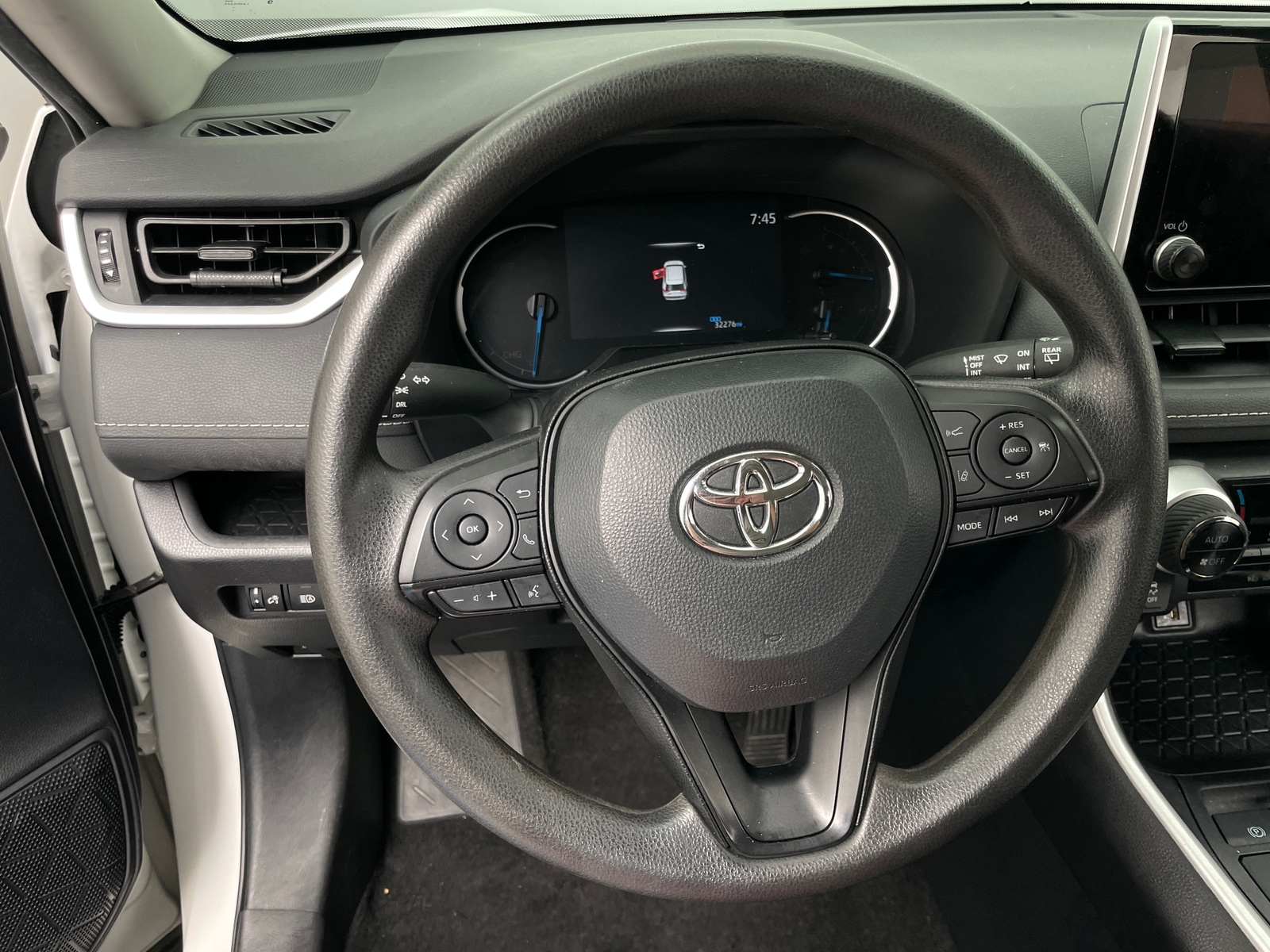 Thumbnail: 2024 Toyota RAV4 - 5