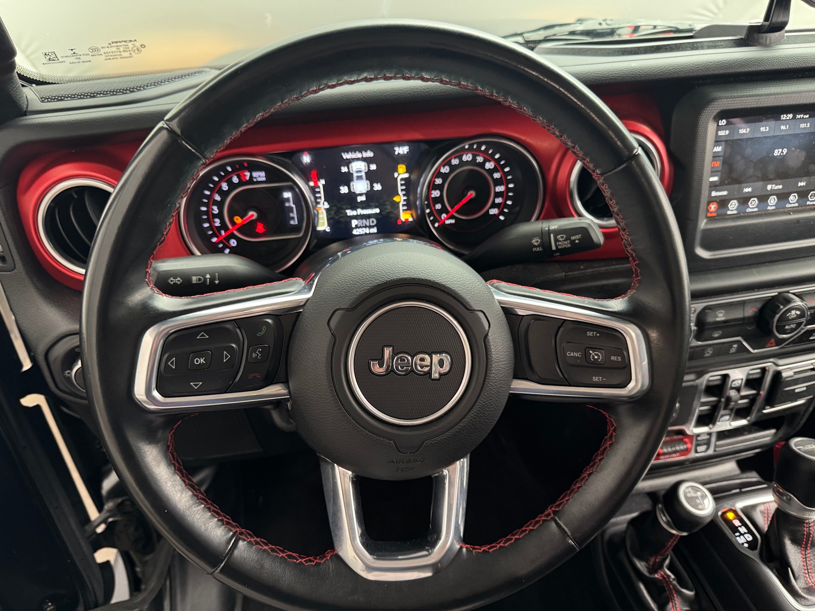 Thumbnail: 2021 Jeep Gladiator - 5