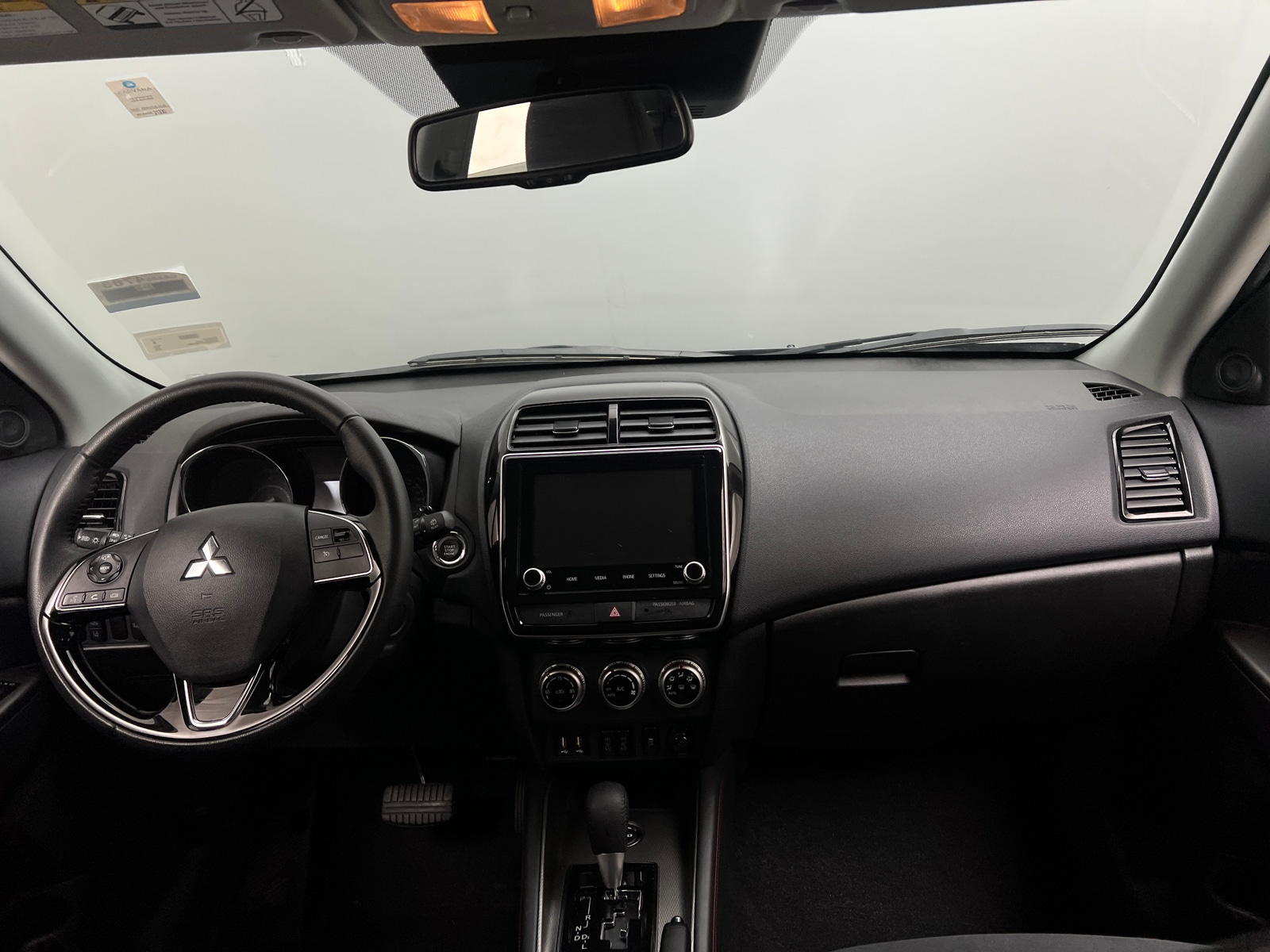Thumbnail: 2026 Mitsubishi Outlander Sport - 2