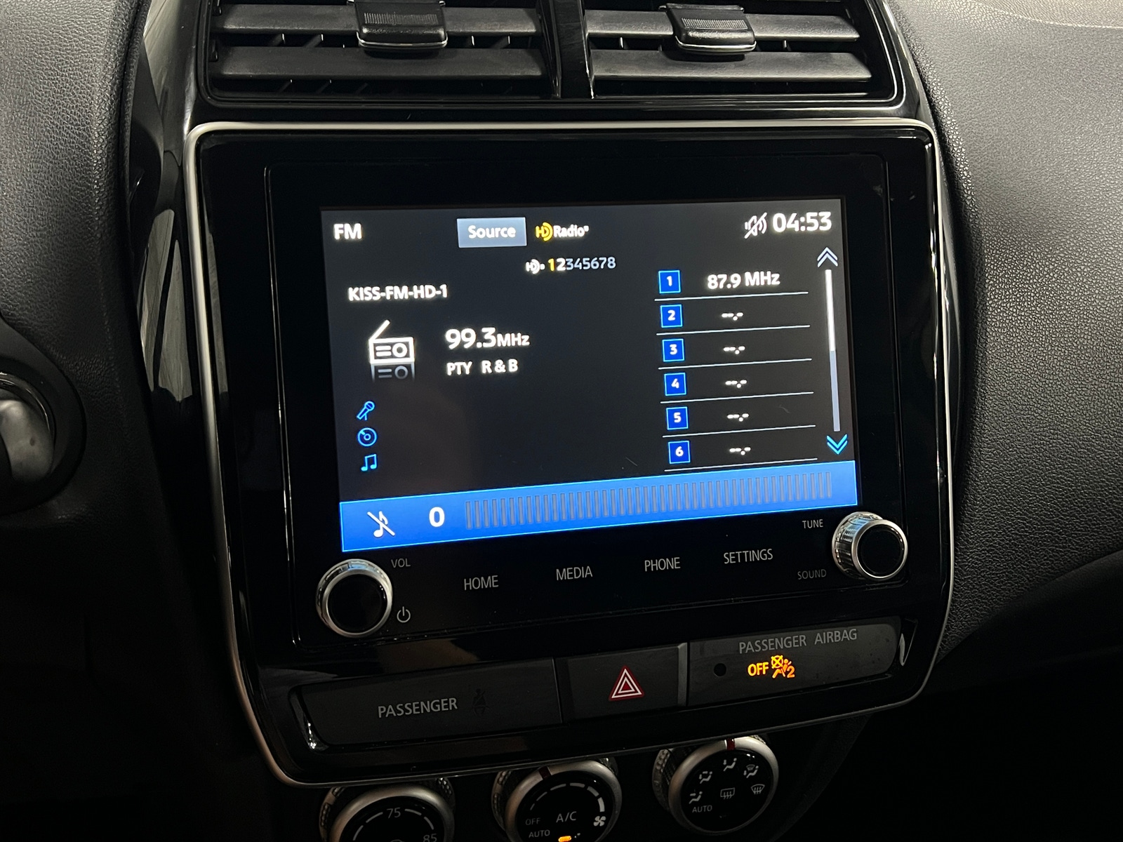 Thumbnail: 2026 Mitsubishi Outlander Sport - 3