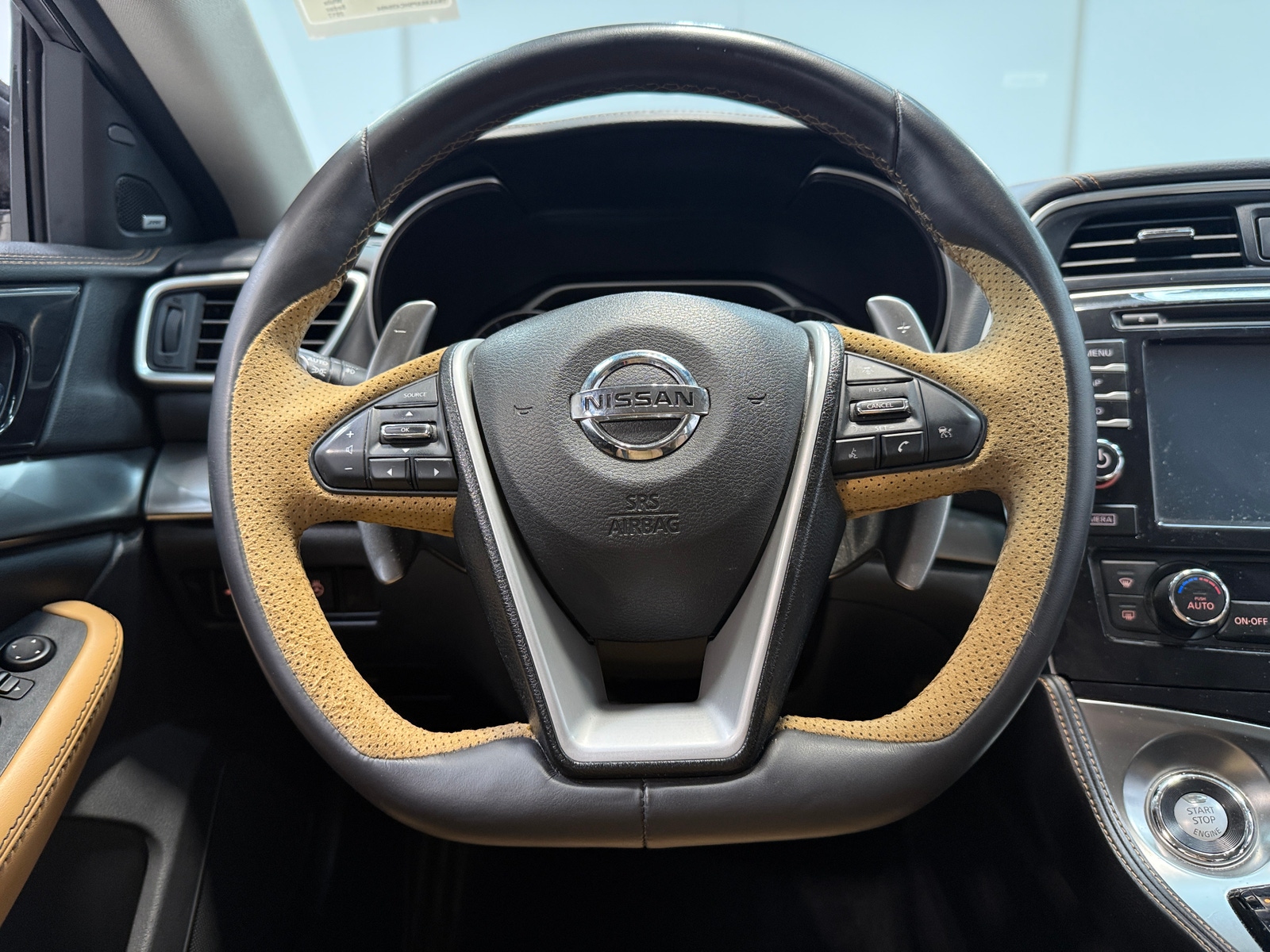 Thumbnail: 2017 Nissan Maxima - 4