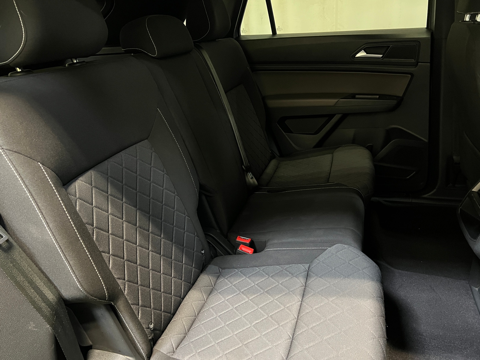 Thumbnail: 2021 Volkswagen Atlas - 6