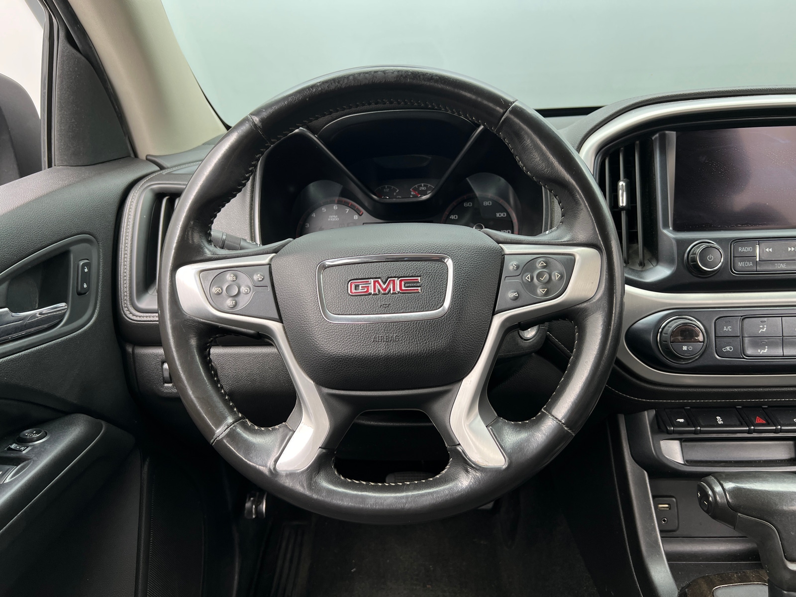 Thumbnail: 2016 GMC Canyon - 5